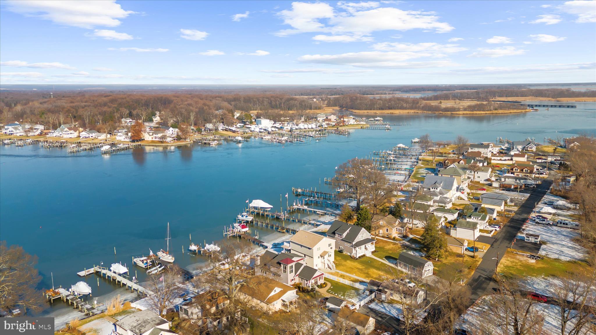 MIDDLE RIVER - Residential