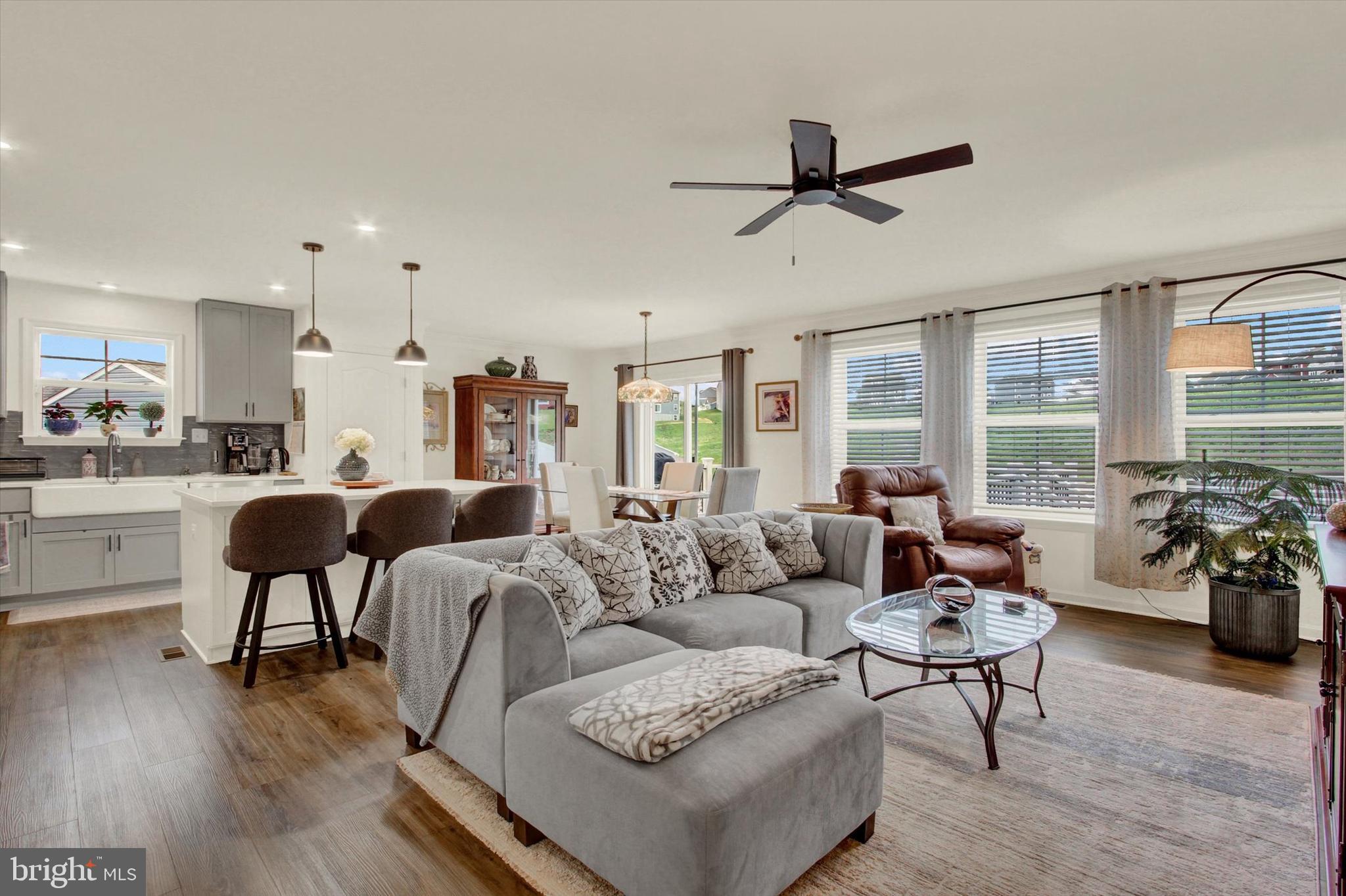PRINLAND HEIGHTS - Residential