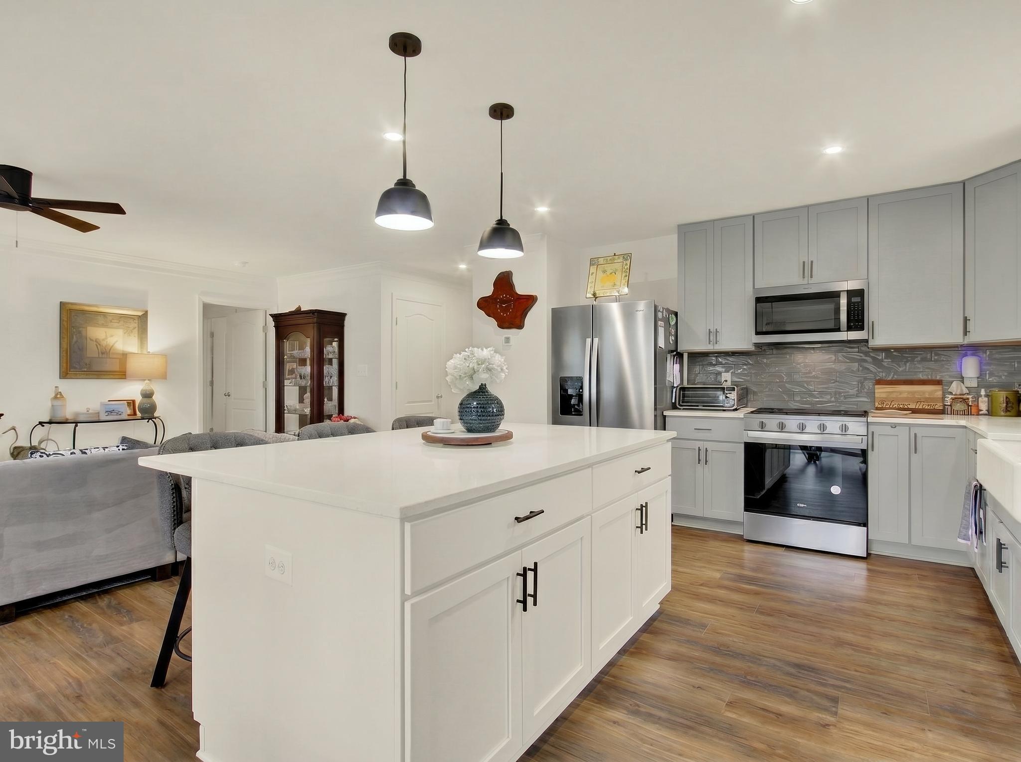 PRINLAND HEIGHTS - Residential