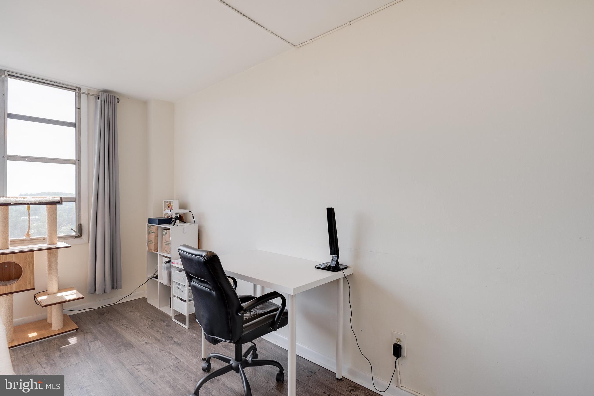 4600 DUKE - Residential