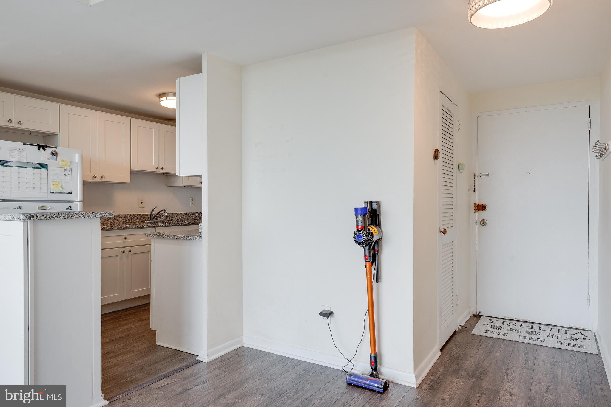 4600 DUKE - Residential