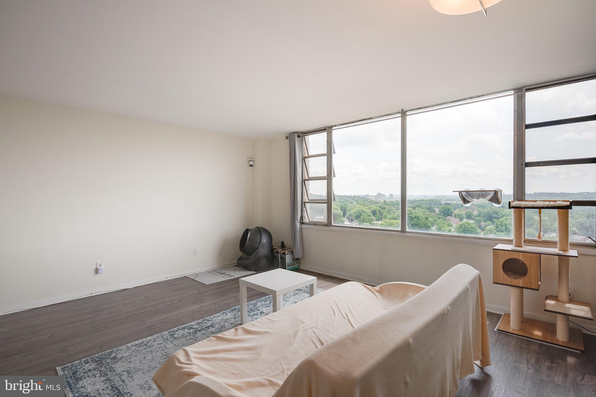 4600 DUKE - Residential