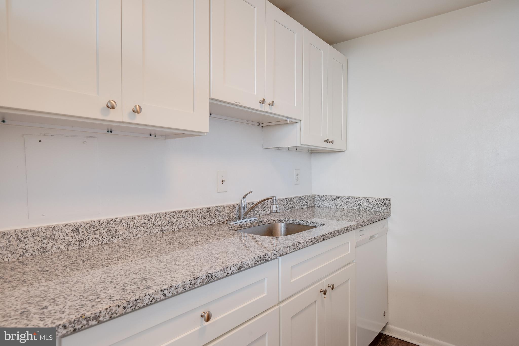 4600 DUKE - Residential