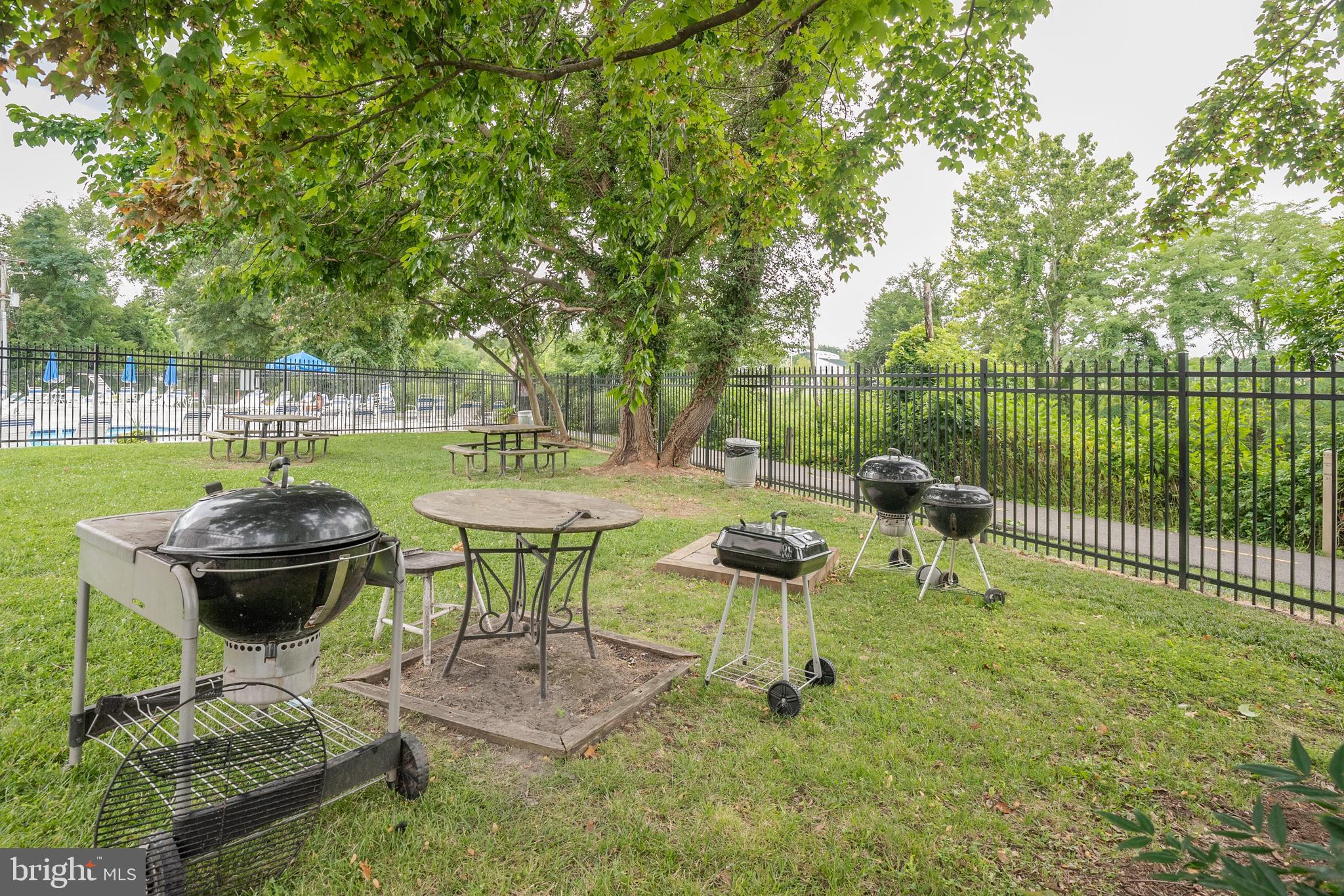 4600 DUKE - Residential