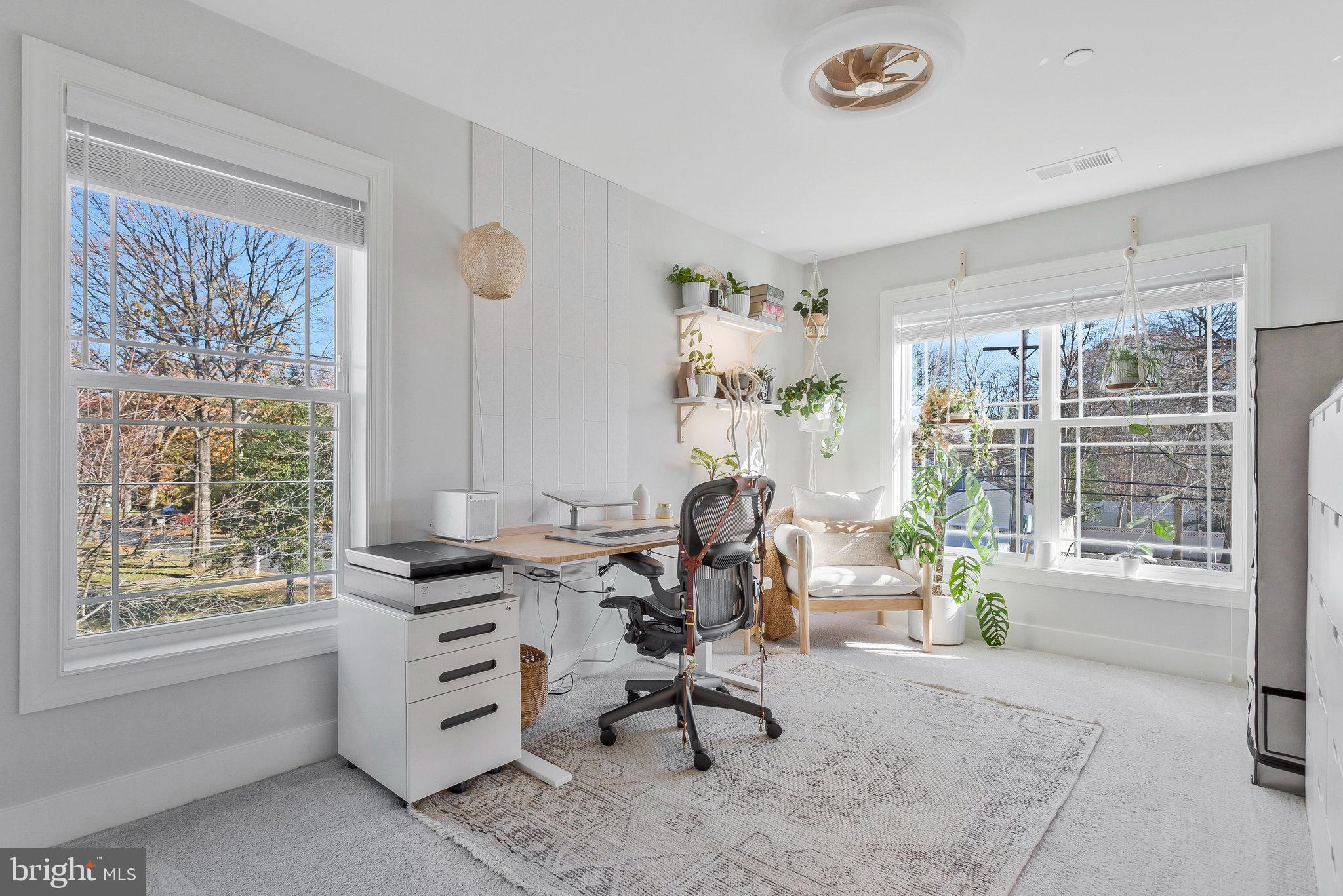 MANHATTAN BEACH - Residential