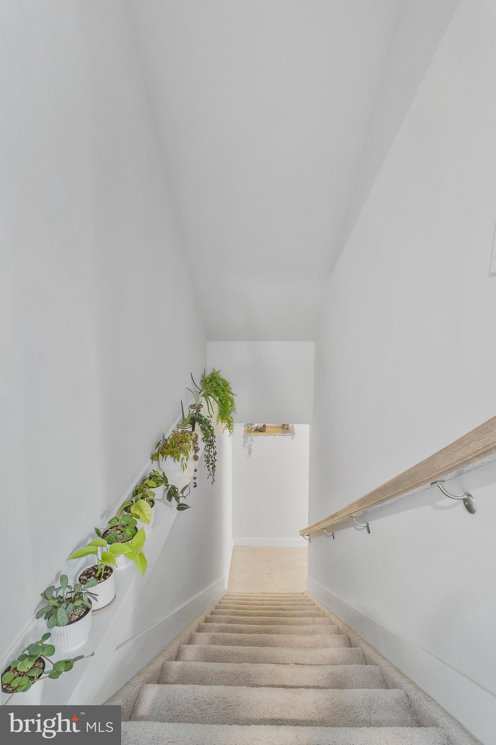 MANHATTAN BEACH - Residential