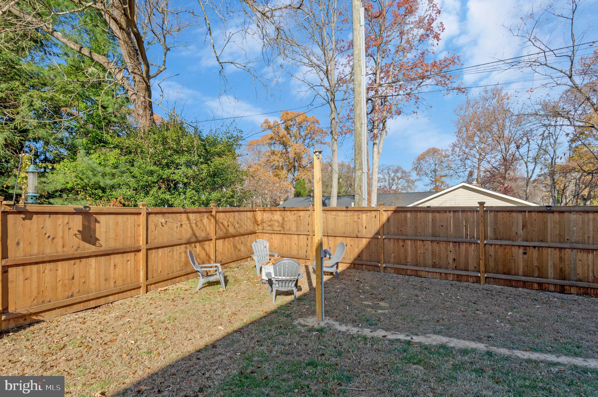 MANHATTAN BEACH - Residential