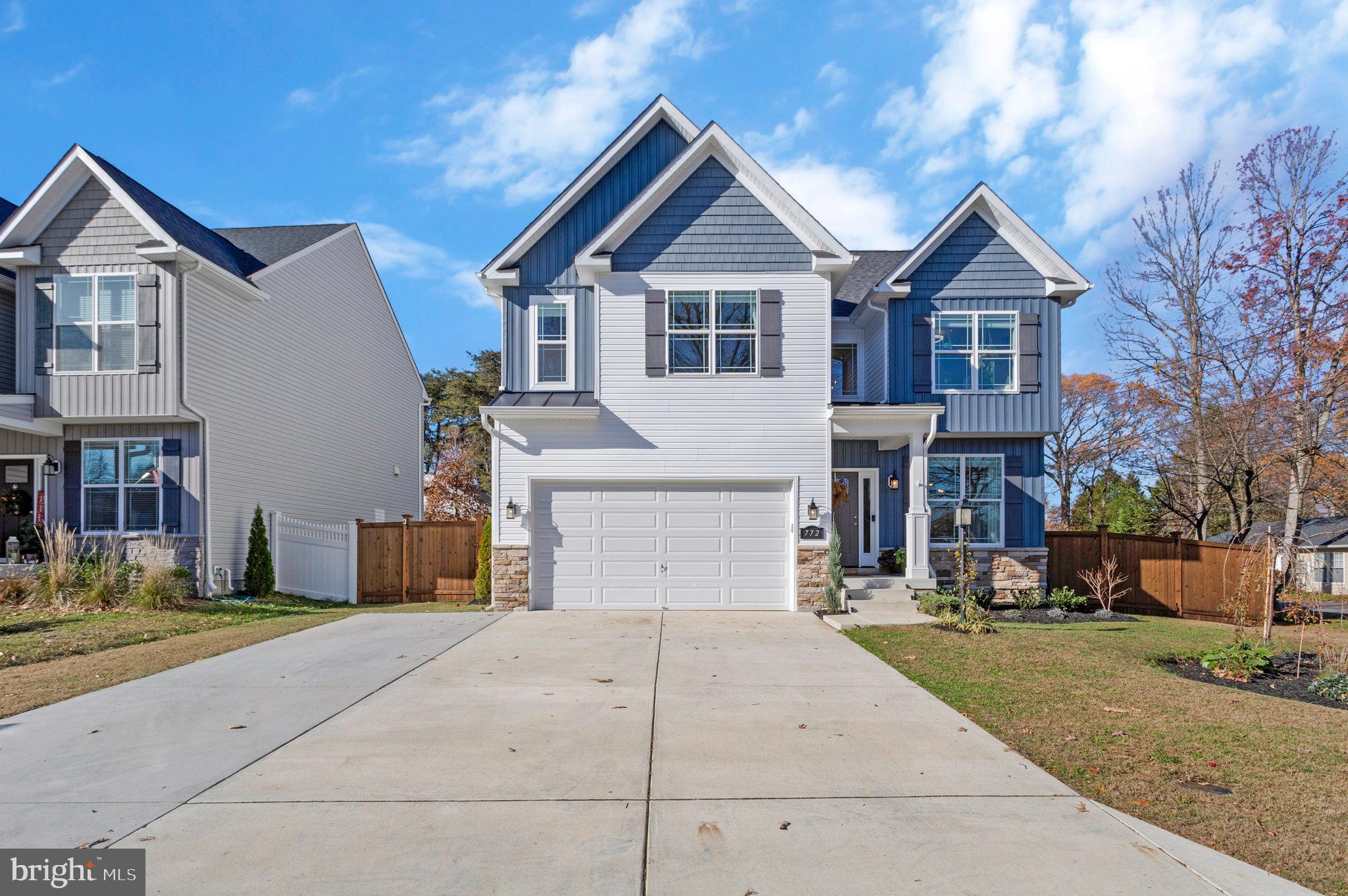 MANHATTAN BEACH - Residential