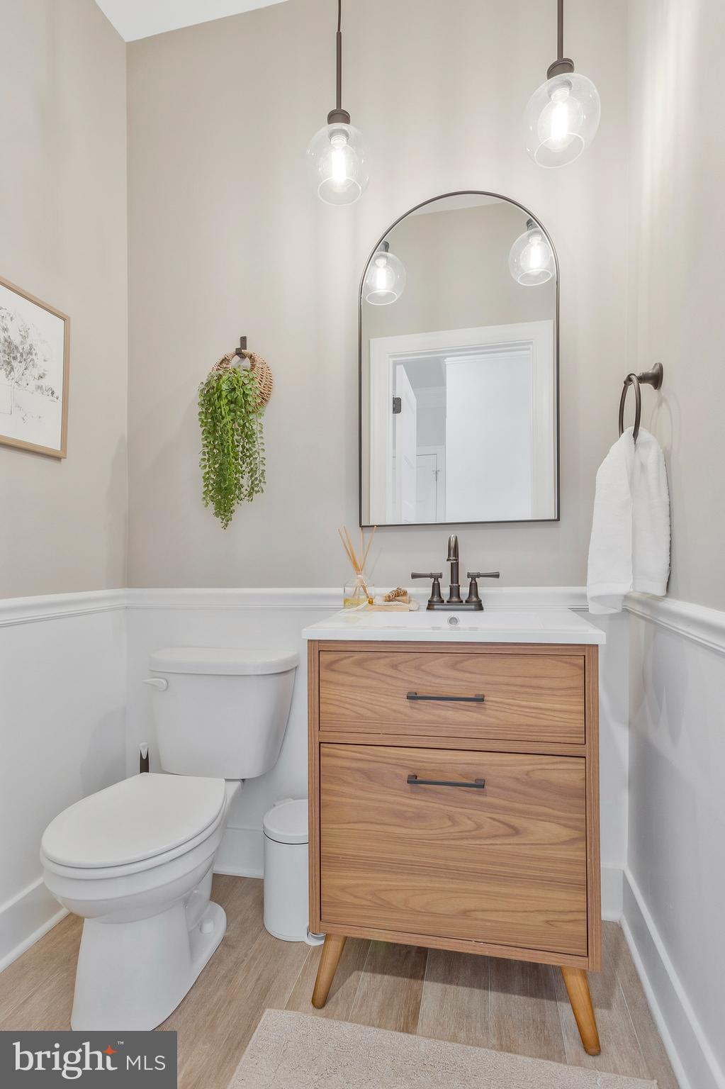 MANHATTAN BEACH - Residential