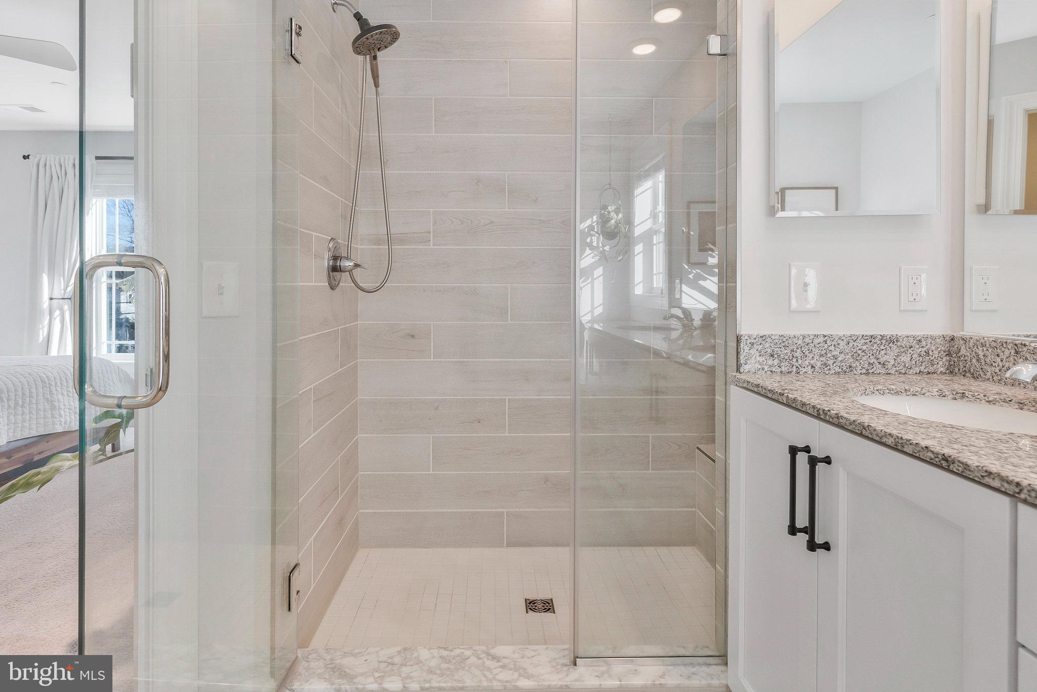 MANHATTAN BEACH - Residential