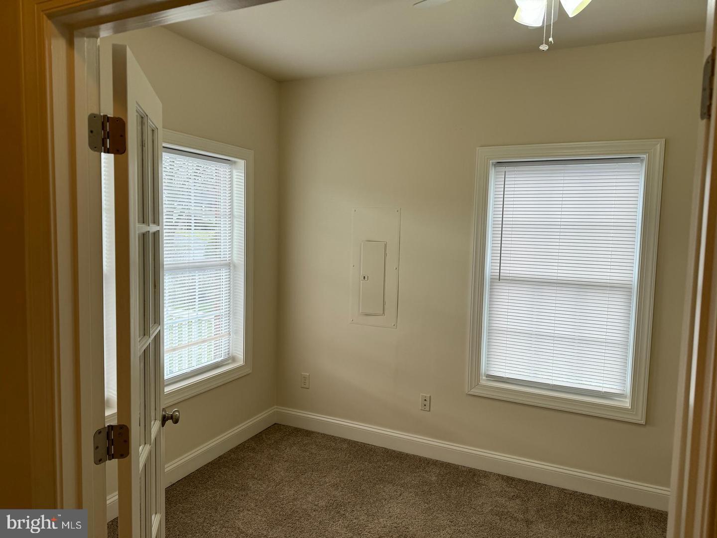 FOUNTAINVIEW - Residential