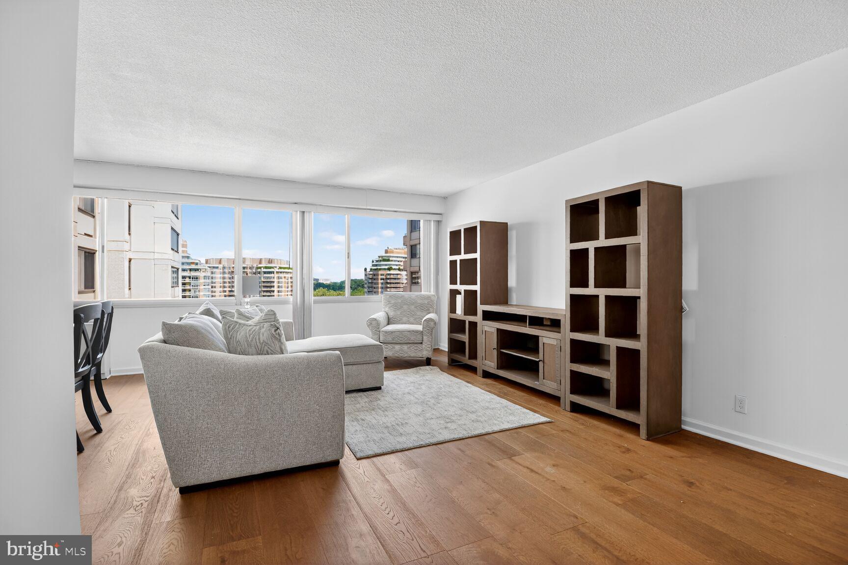 WILLOUGHBY OF CHEVY CHASE - Residential