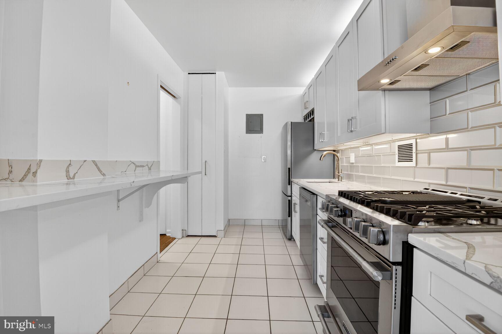 WILLOUGHBY OF CHEVY CHASE - Residential