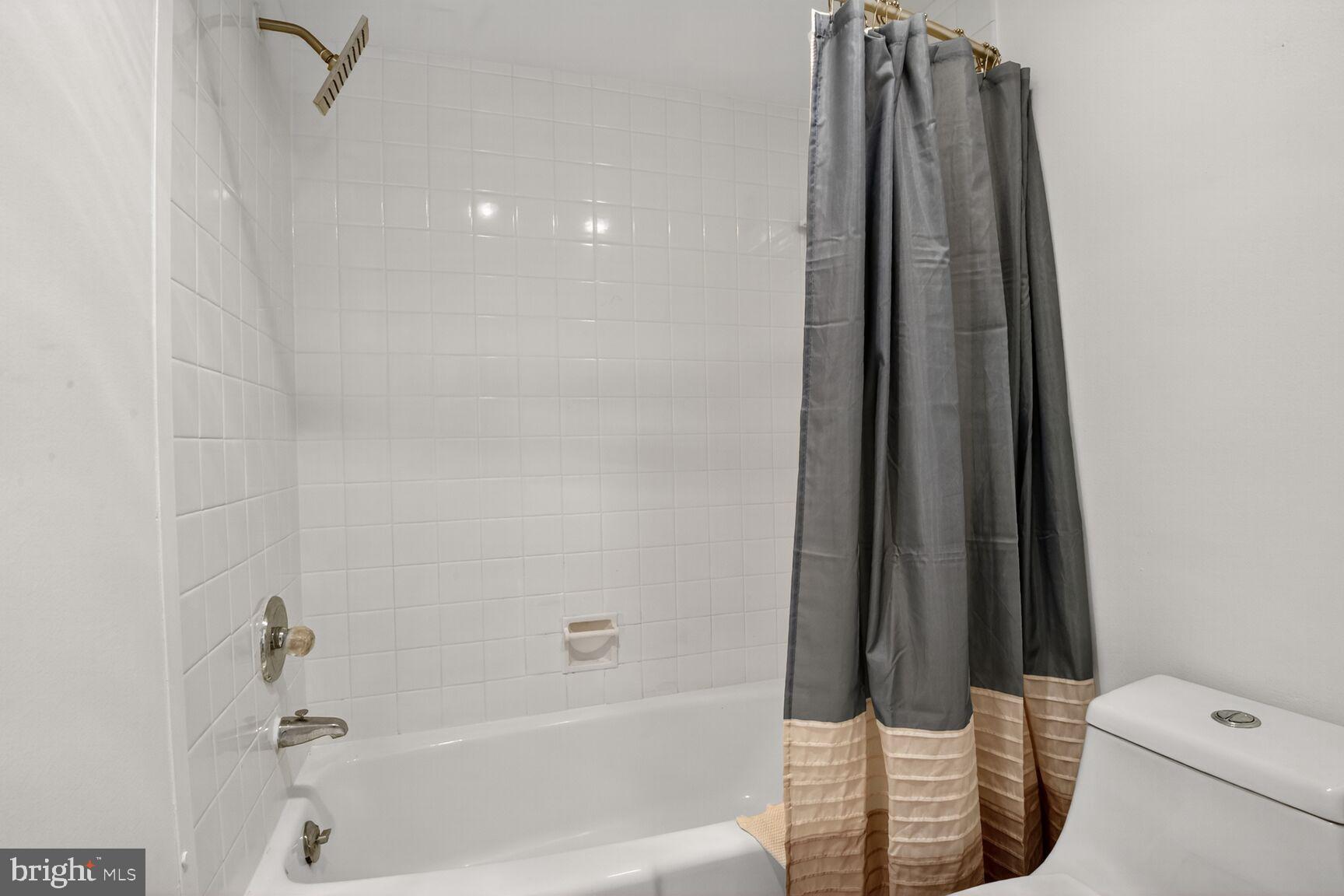 WILLOUGHBY OF CHEVY CHASE - Residential