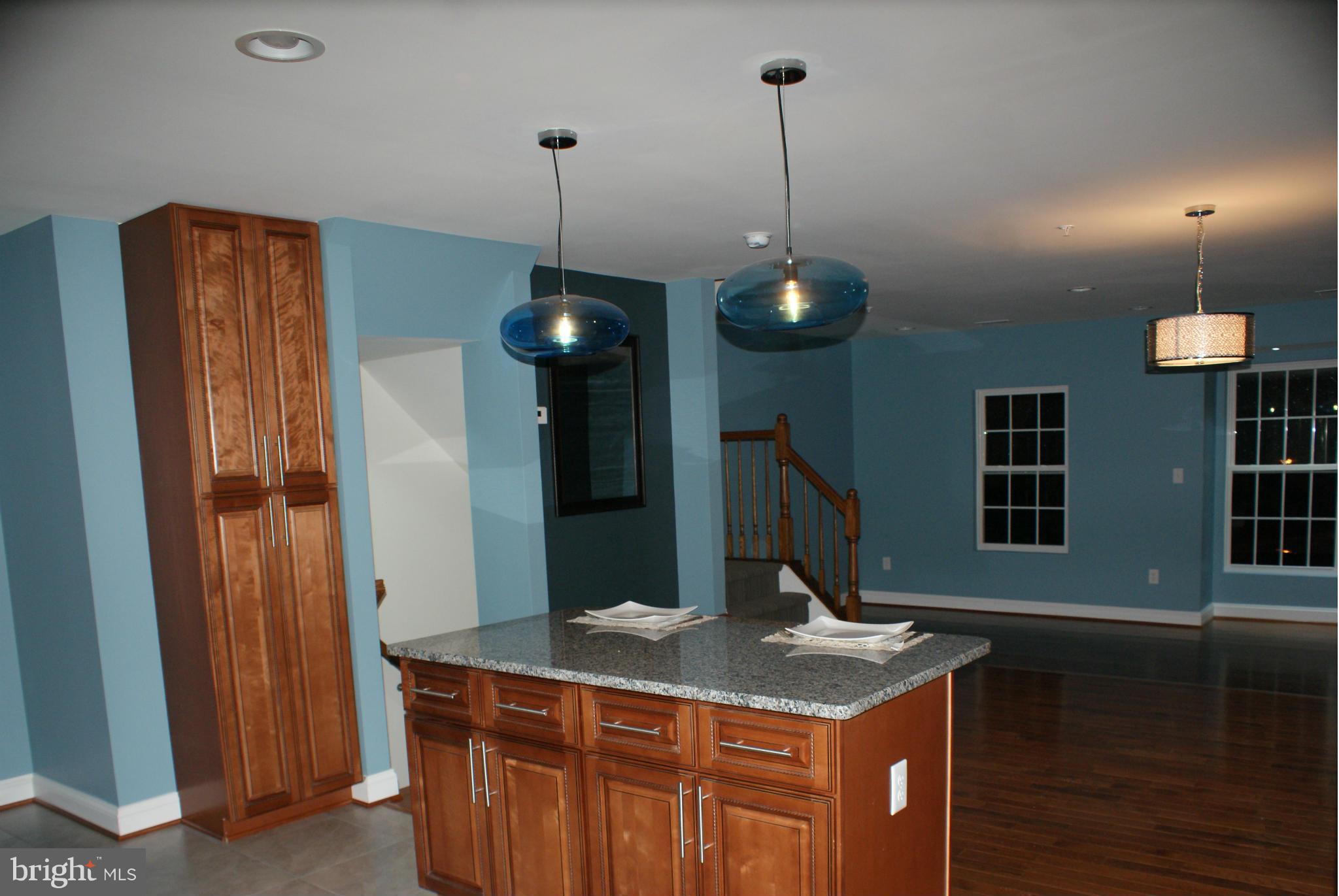 SETON SQUARE - Residential