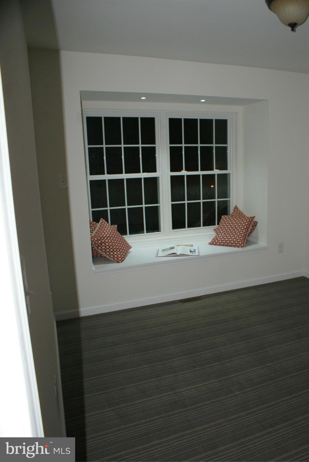 SETON SQUARE - Residential