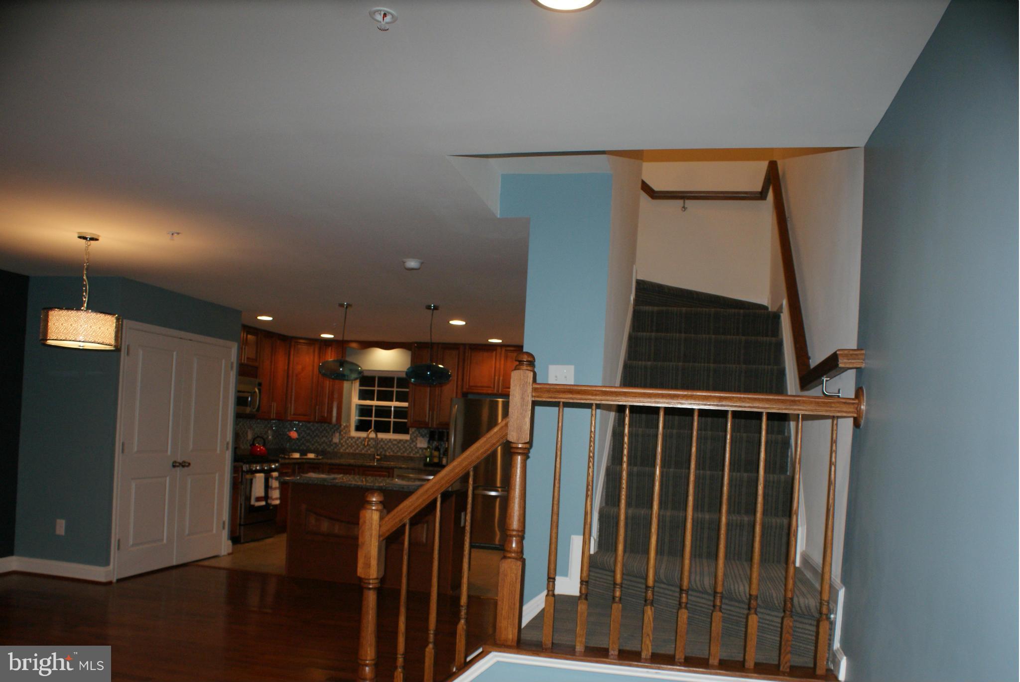 SETON SQUARE - Residential