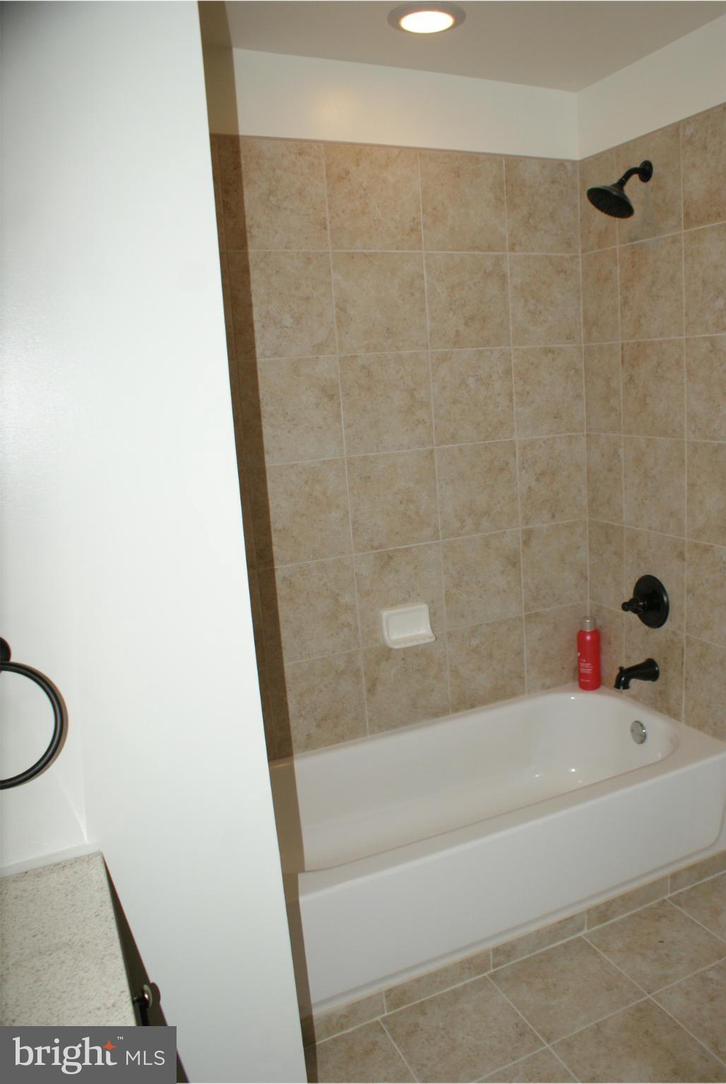 SETON SQUARE - Residential