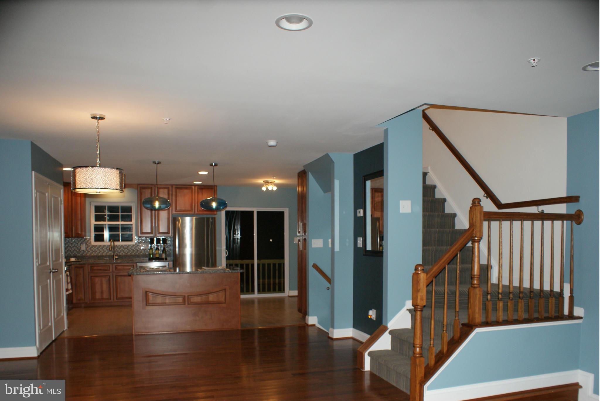 SETON SQUARE - Residential