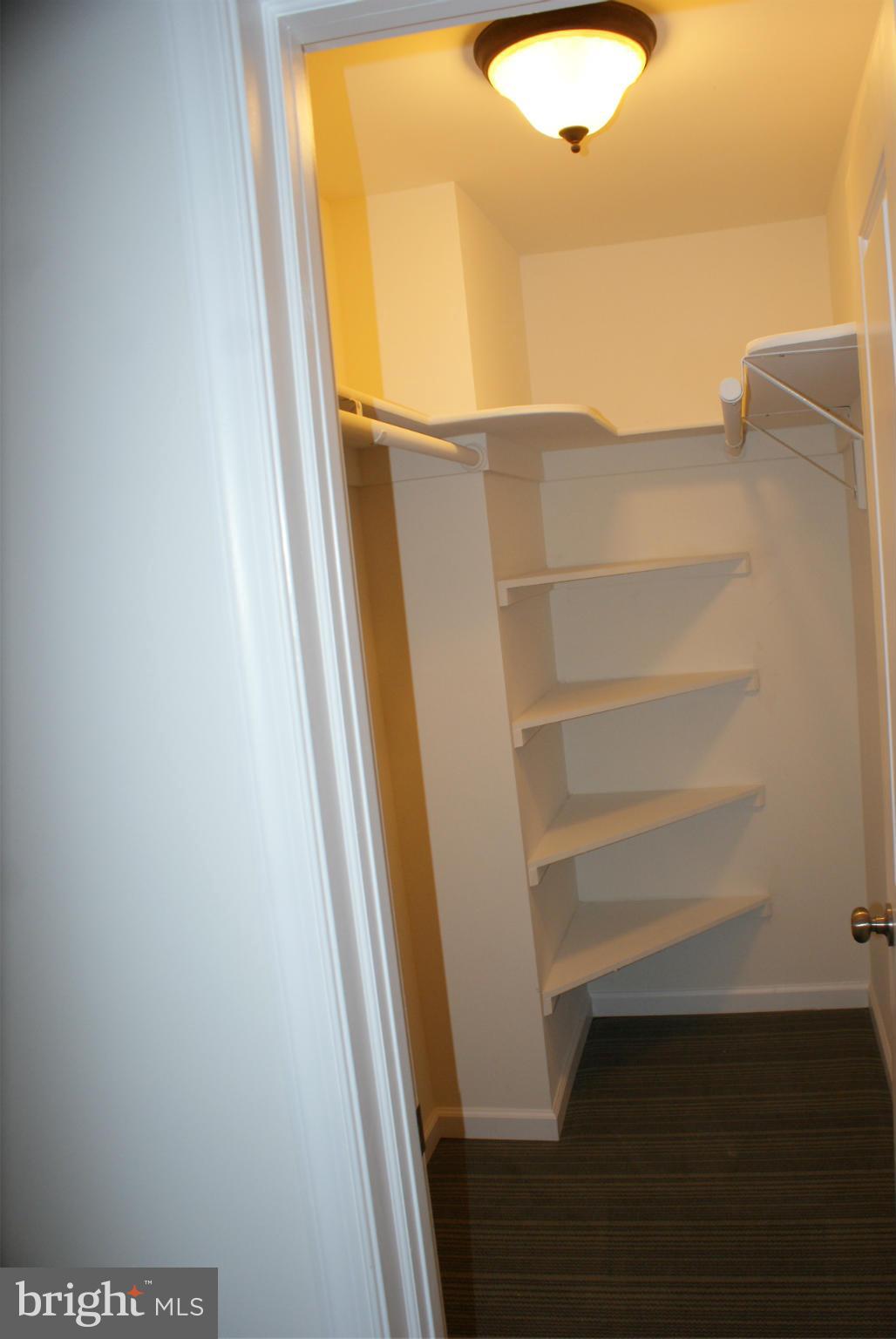 SETON SQUARE - Residential