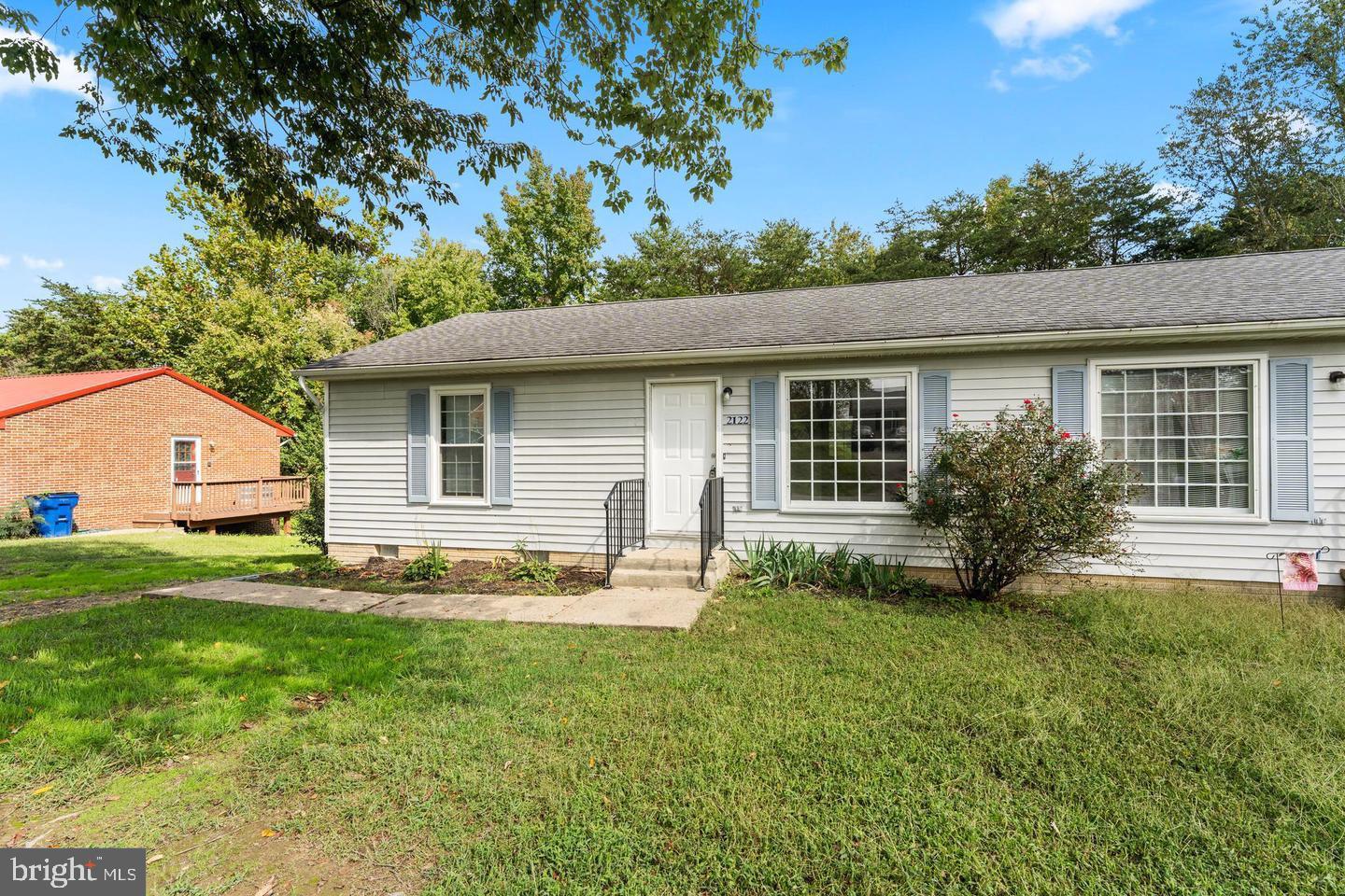 MILL GARDEN - Residential Lease