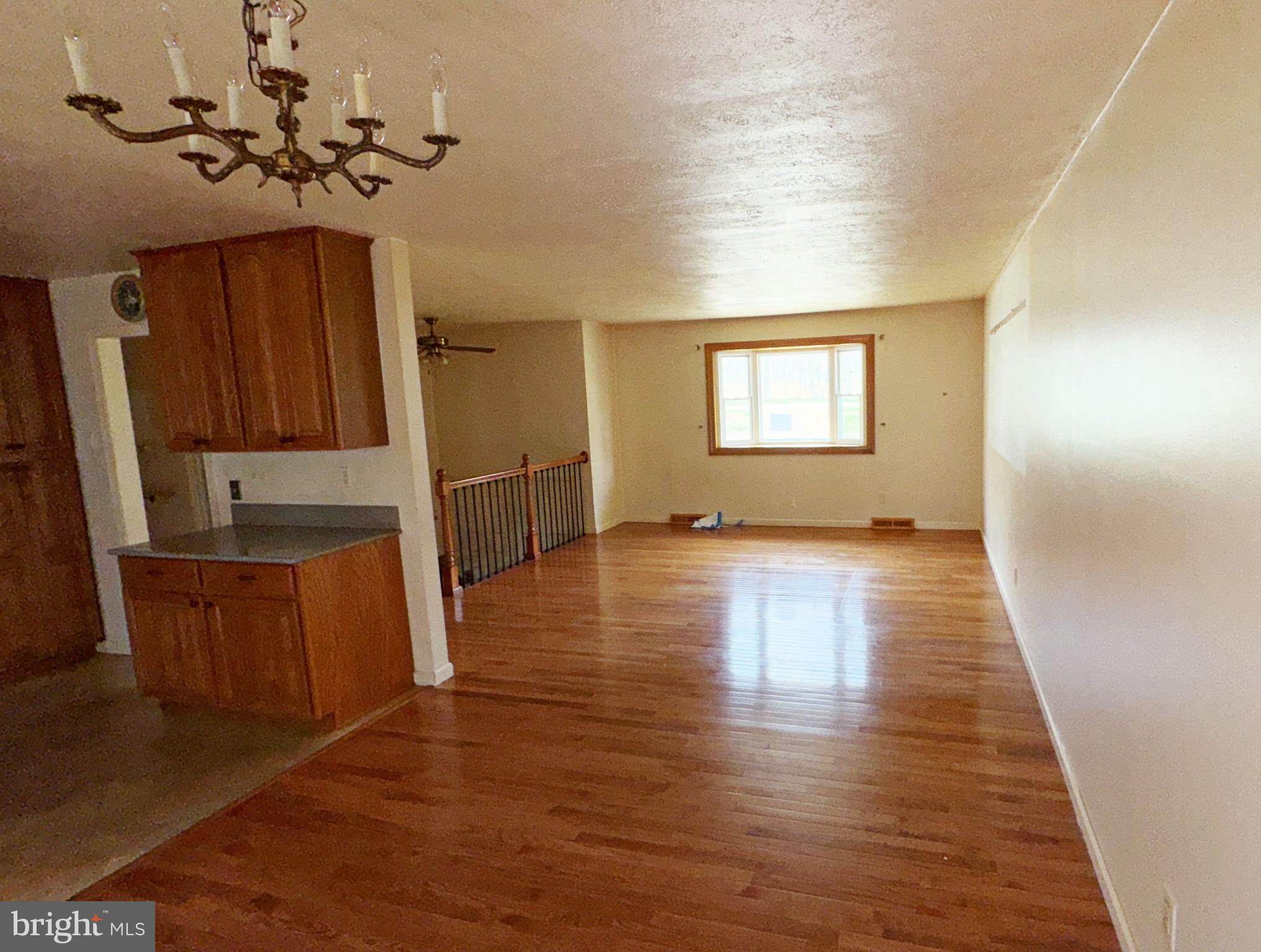 BRADDOCK ESTATES - Residential