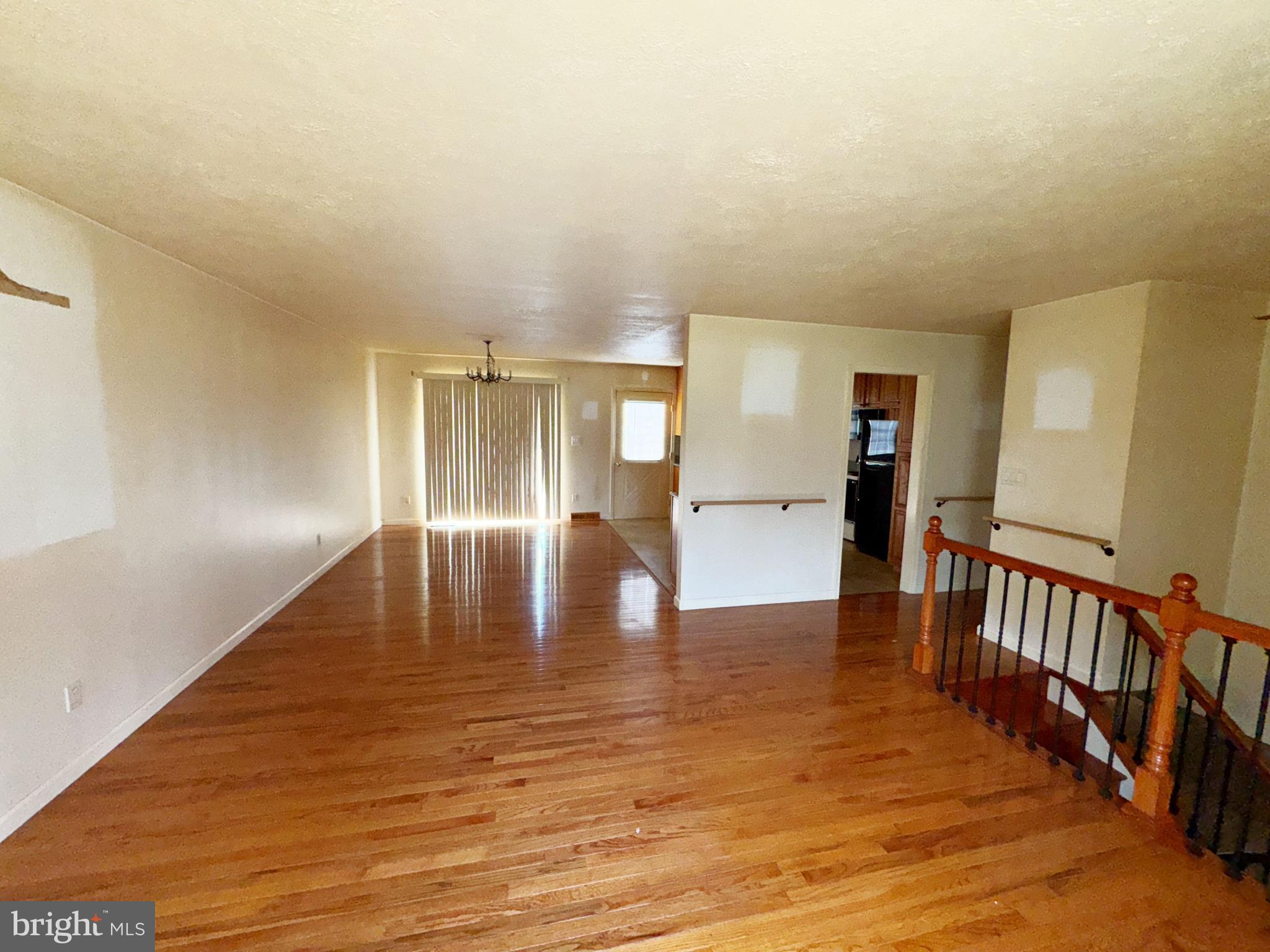 BRADDOCK ESTATES - Residential