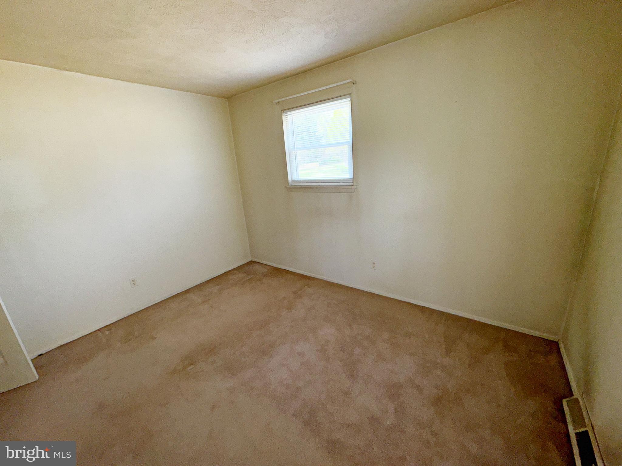 BRADDOCK ESTATES - Residential