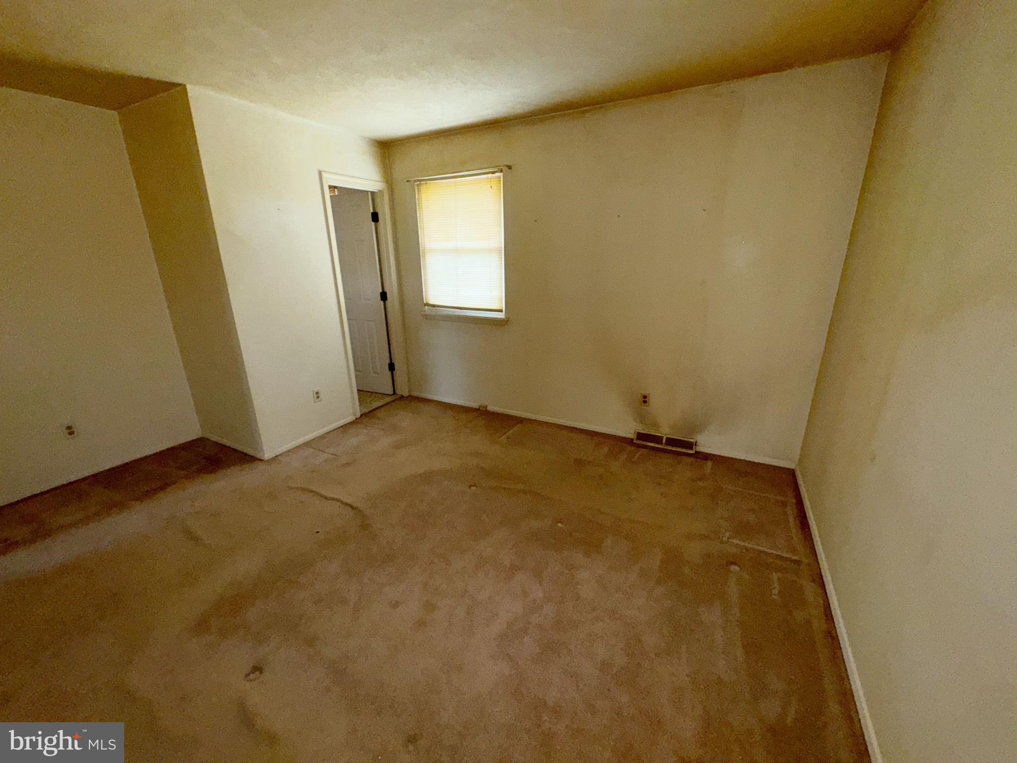 BRADDOCK ESTATES - Residential