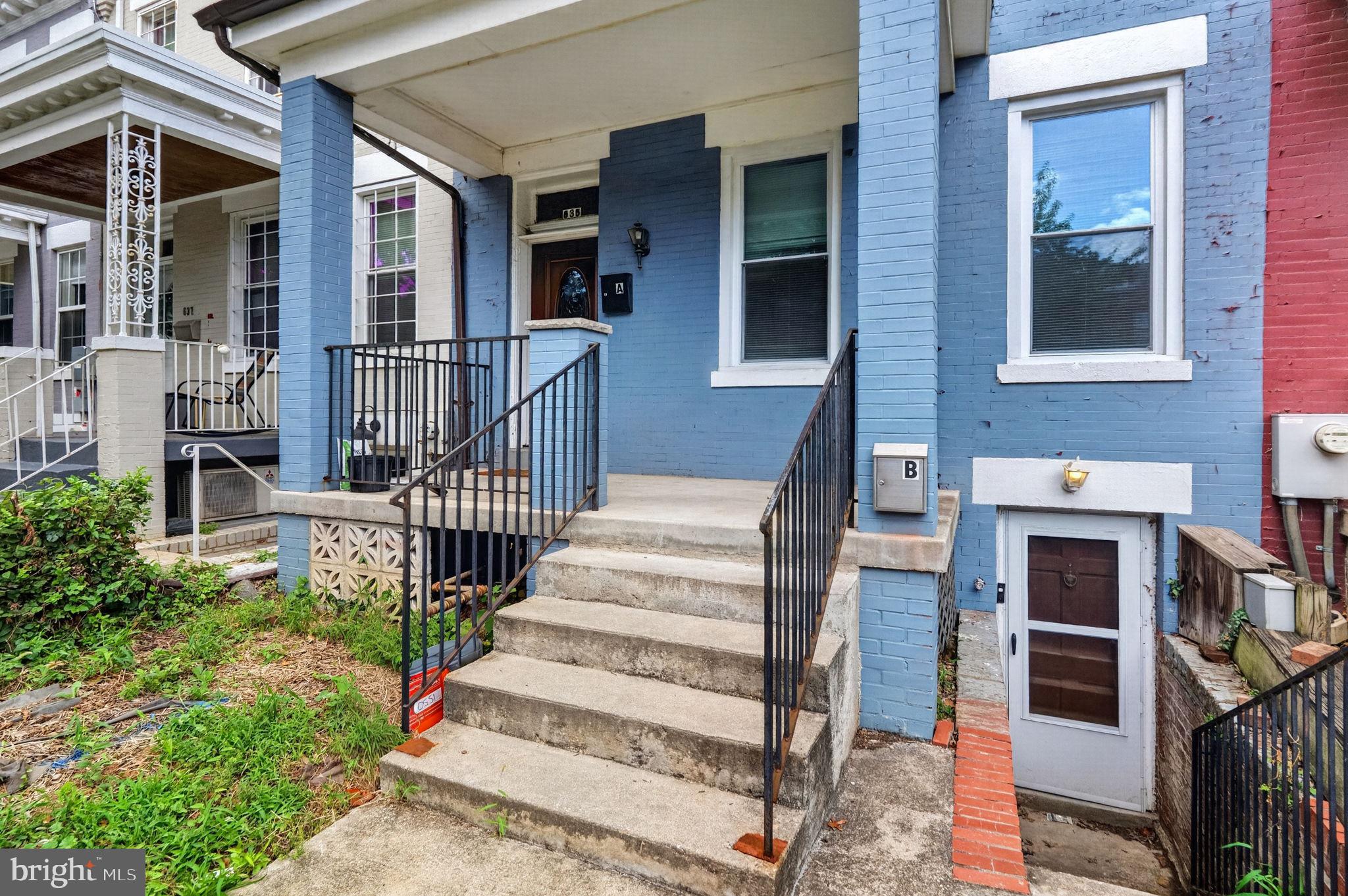 635 KENYON STREET NW UNIT A (UPPER UNIT)