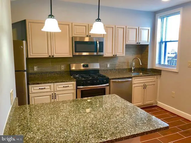 Additional image 18 of 635 Kenyon Street NW Unit A (UPPER Unit) Unit UNIT A (UP, Washington, DC 20010