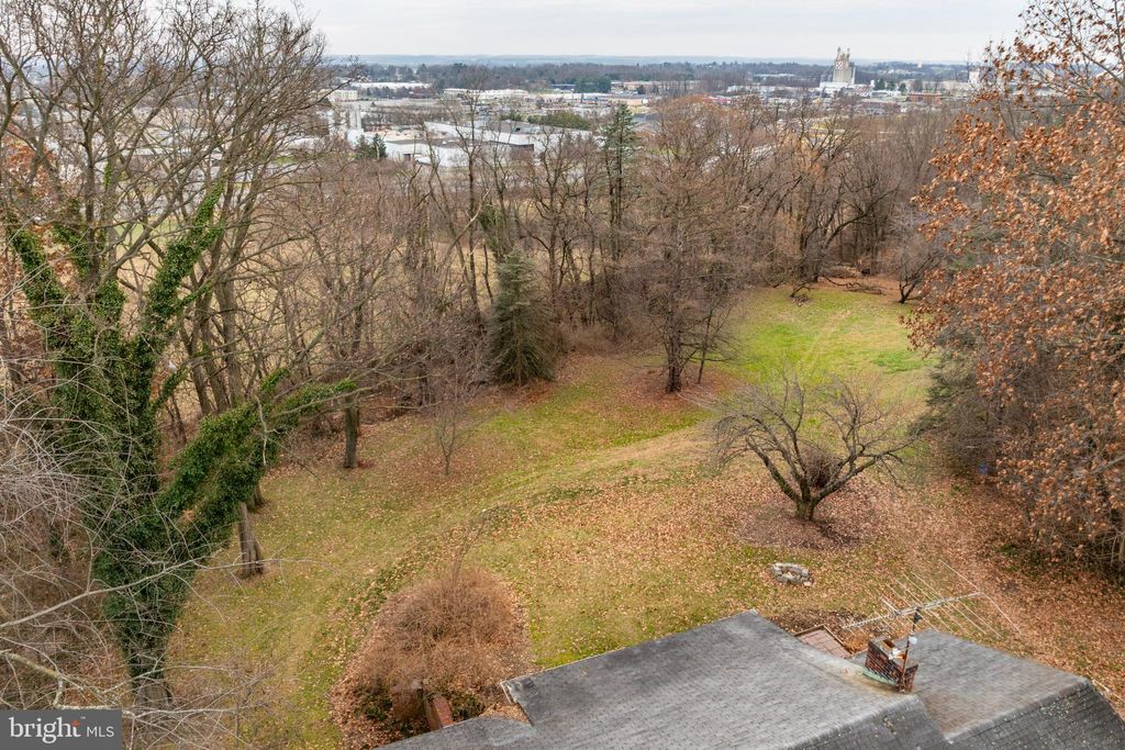 Photo of 2818 Marietta Avenue, Lancaster, PA 17601 (MLS # PALA2051554)