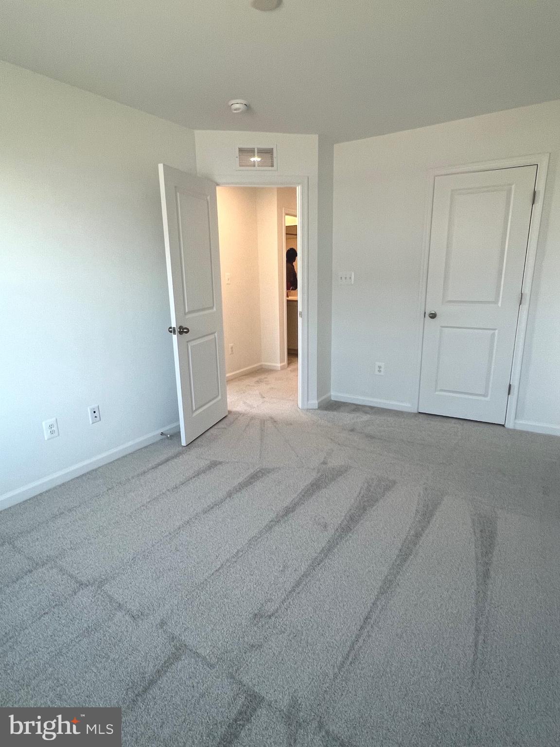 KING'S CROSSING - Residential Lease