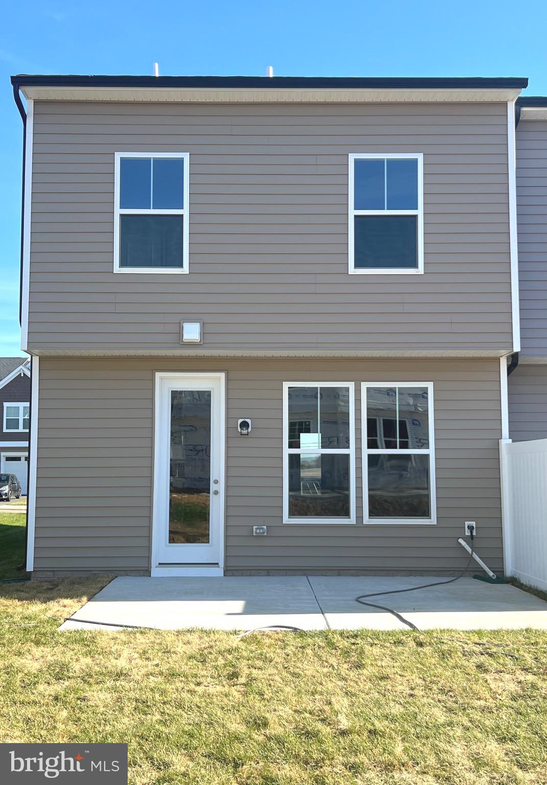 KING'S CROSSING - Residential Lease