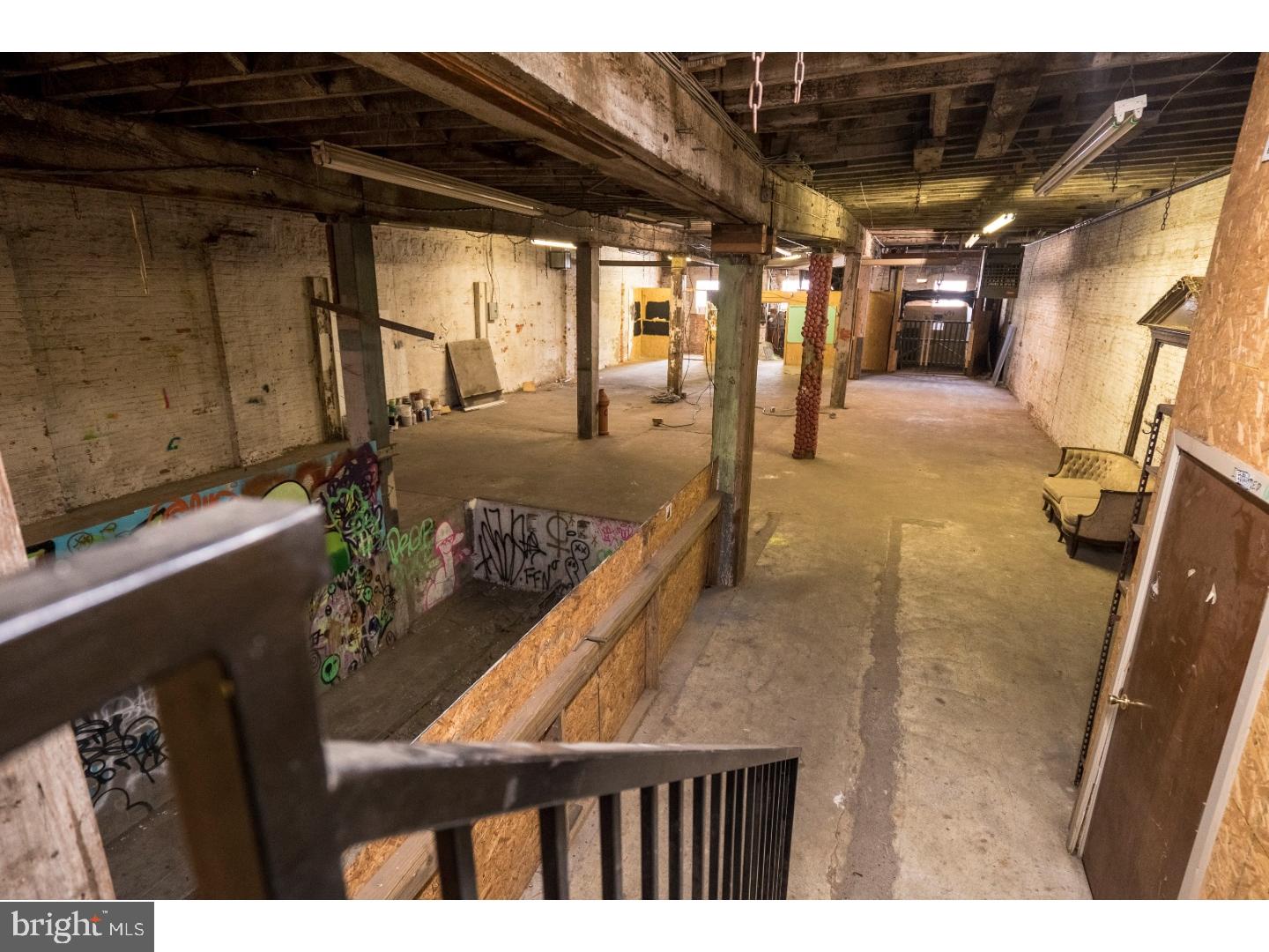 OLDE KENSINGTON - Land