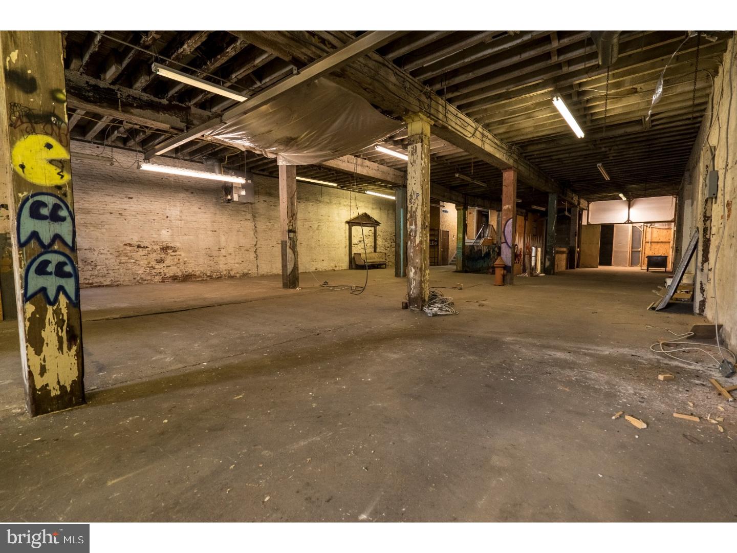 OLDE KENSINGTON - Land