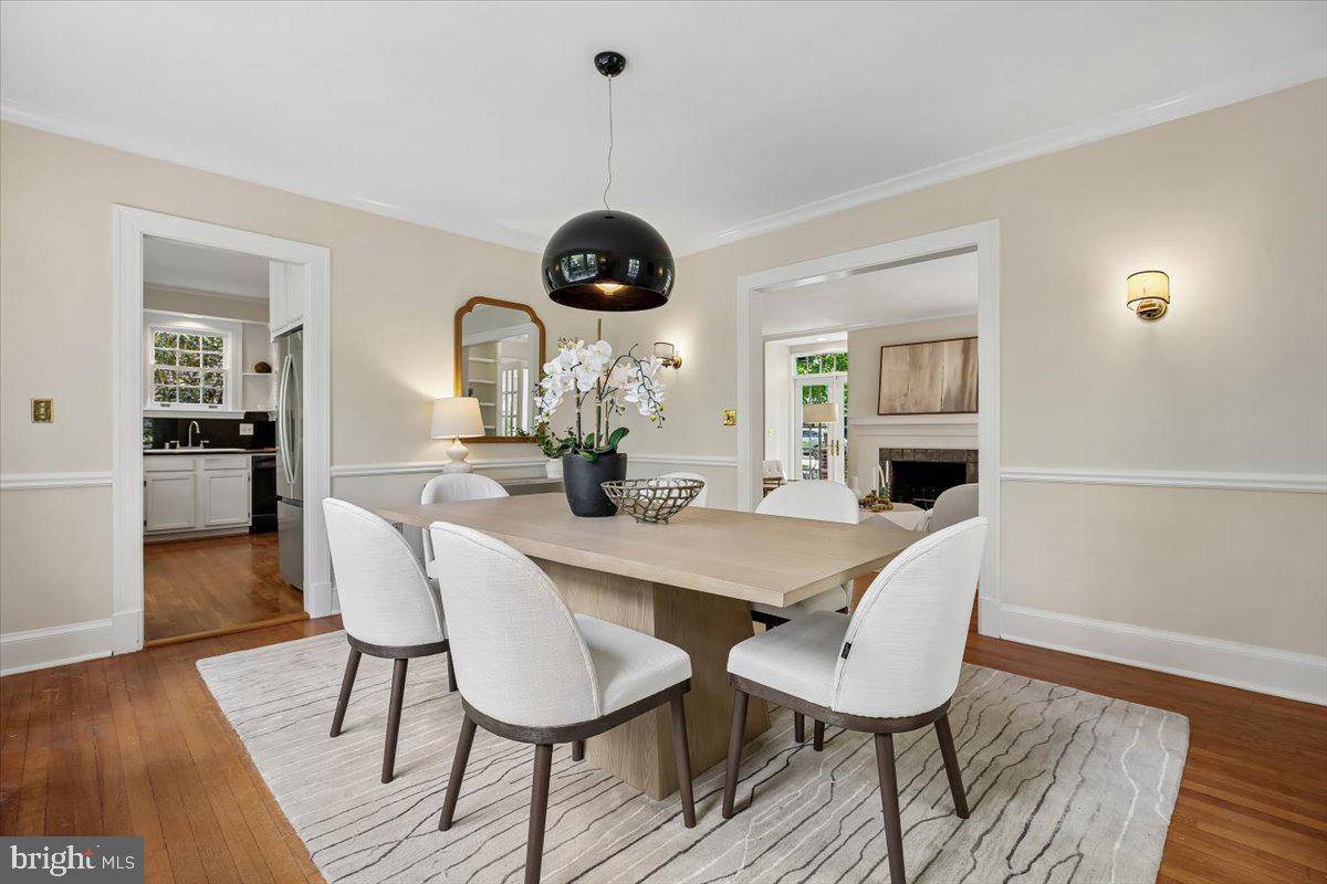 CHEVY CHASE - Residential