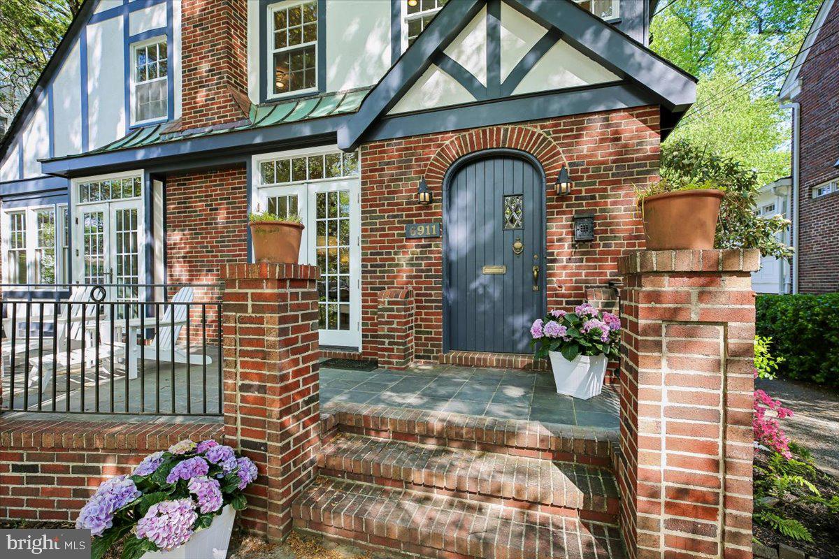 CHEVY CHASE - Residential