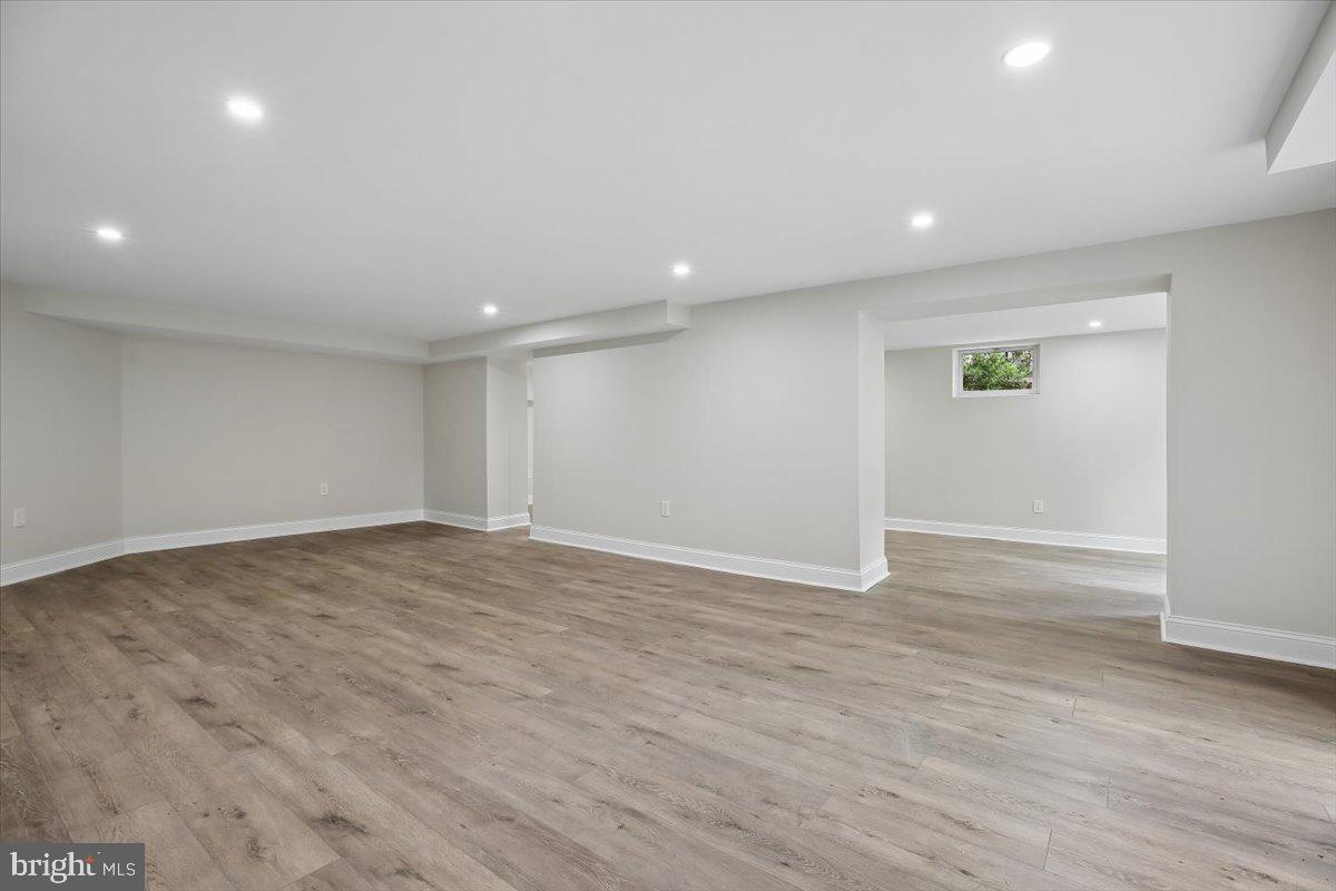 CHEVY CHASE - Residential