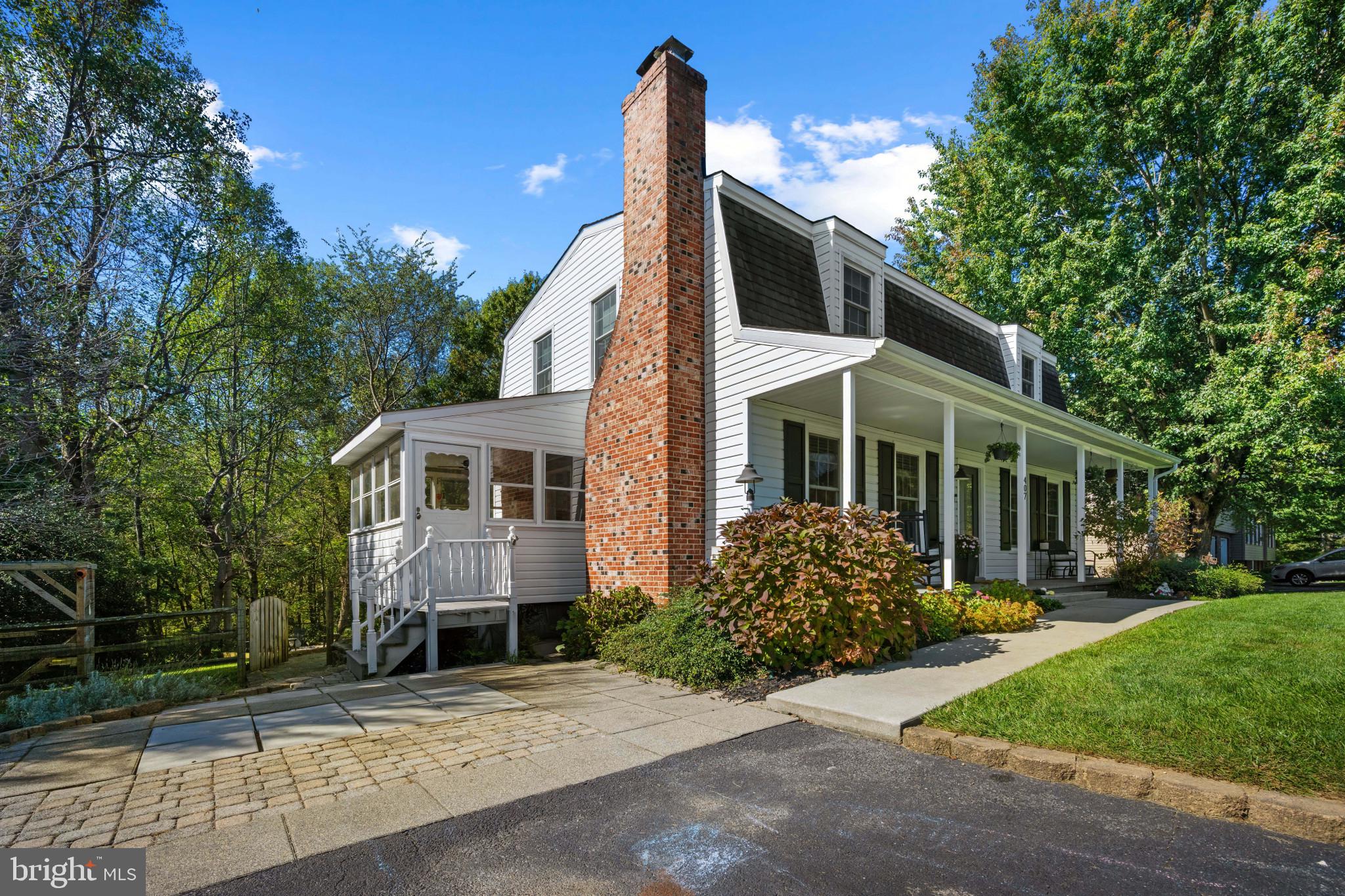 407 PINEY RUN COURT