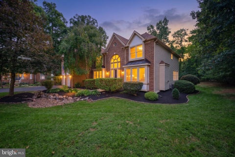 Photo of 21048 Starflower Way, ASHBURN, VA 20147 (MLS # VALO2135318)