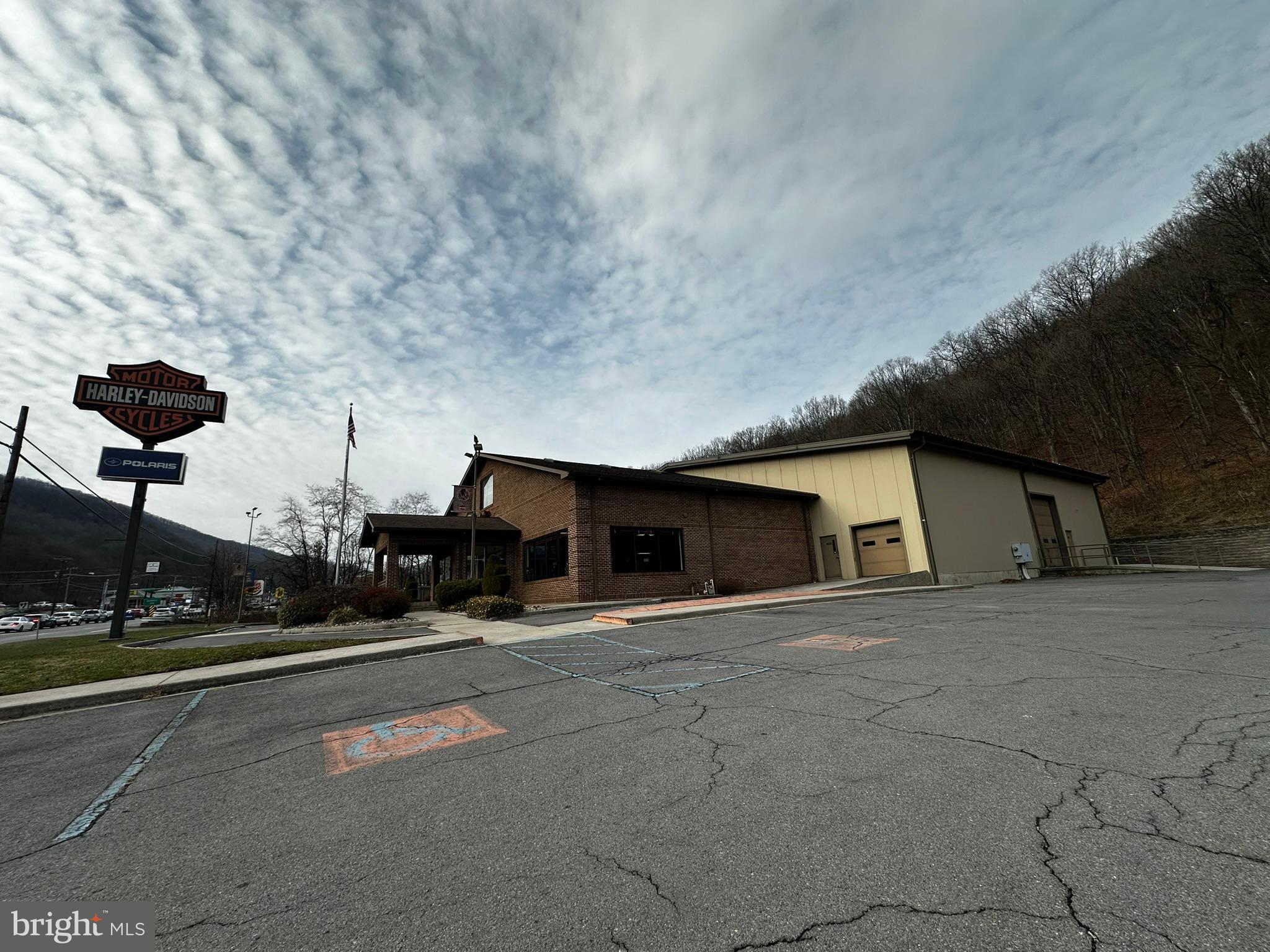 1285 NATIONAL HIGHWAY