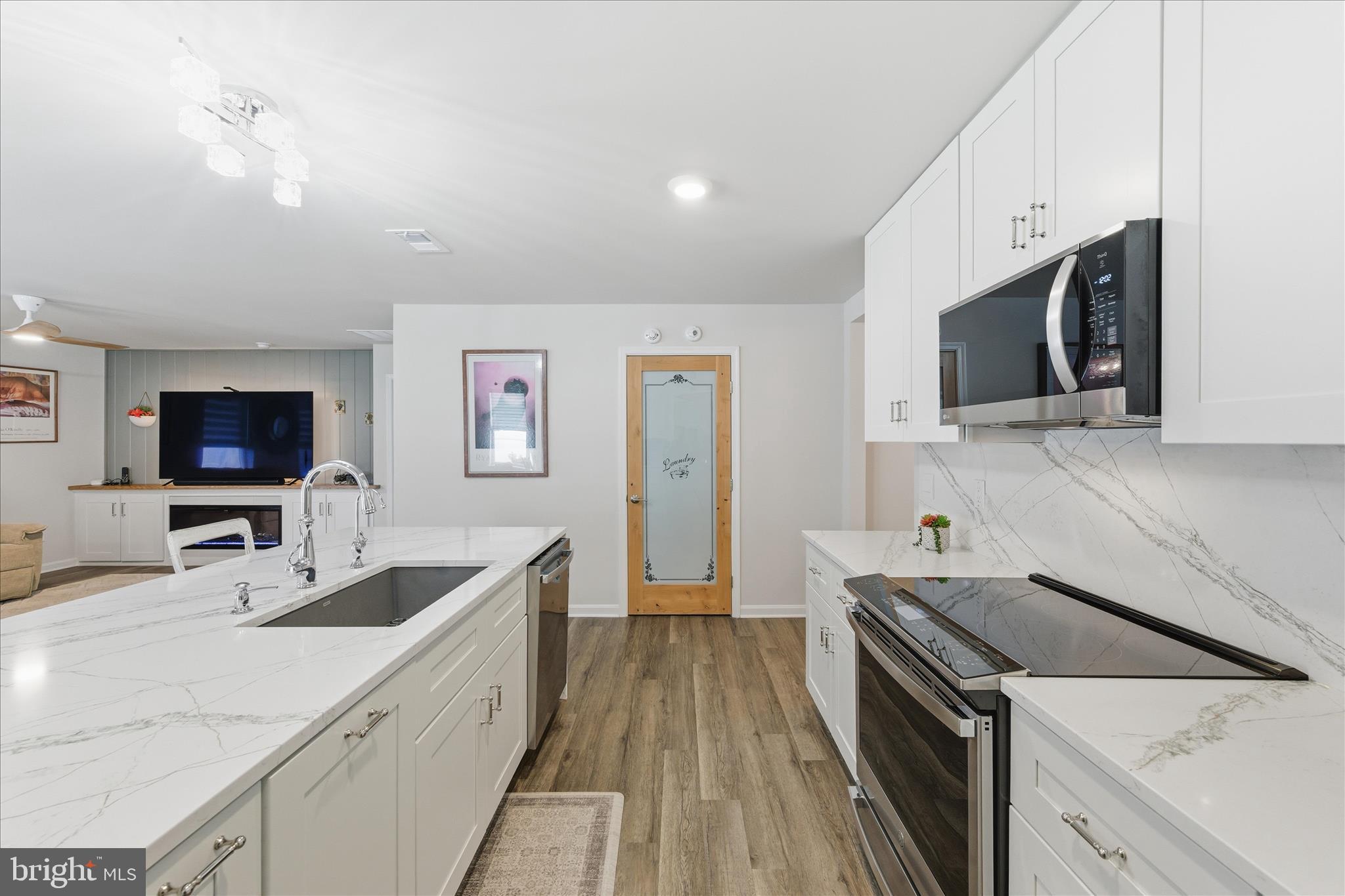 VALLEY VIEW - Residential