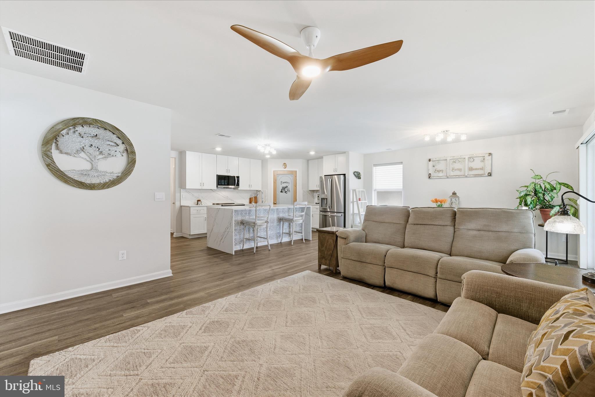 VALLEY VIEW - Residential