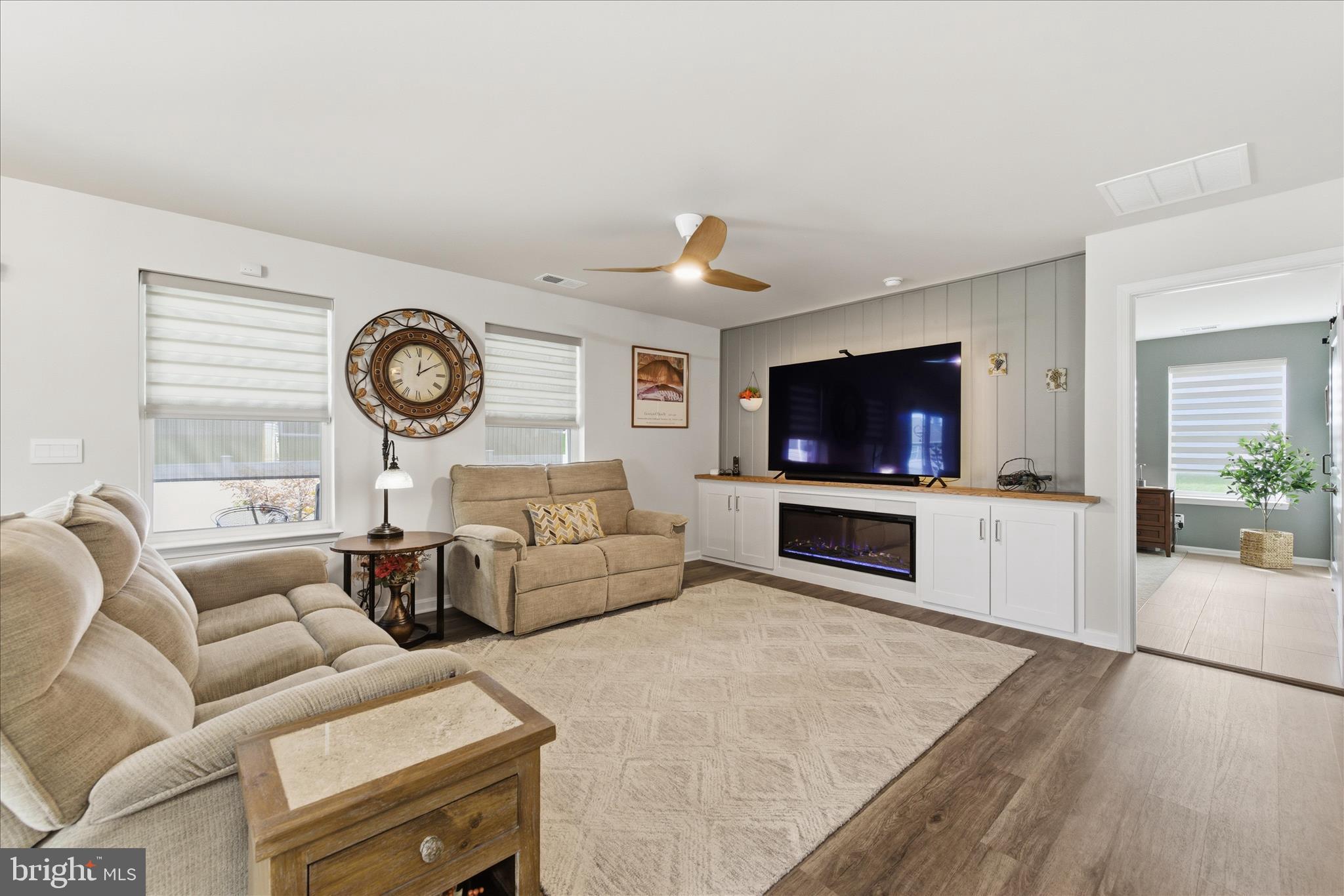 VALLEY VIEW - Residential