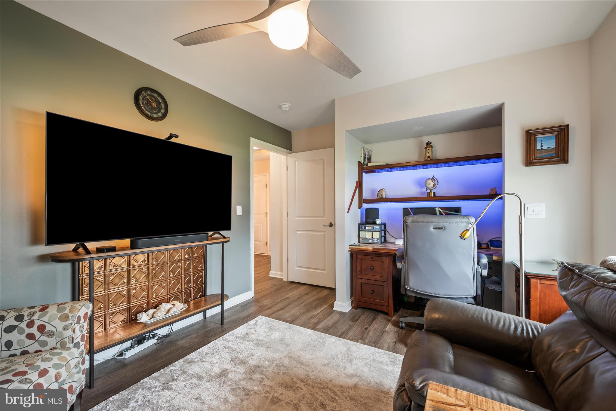 VALLEY VIEW - Residential