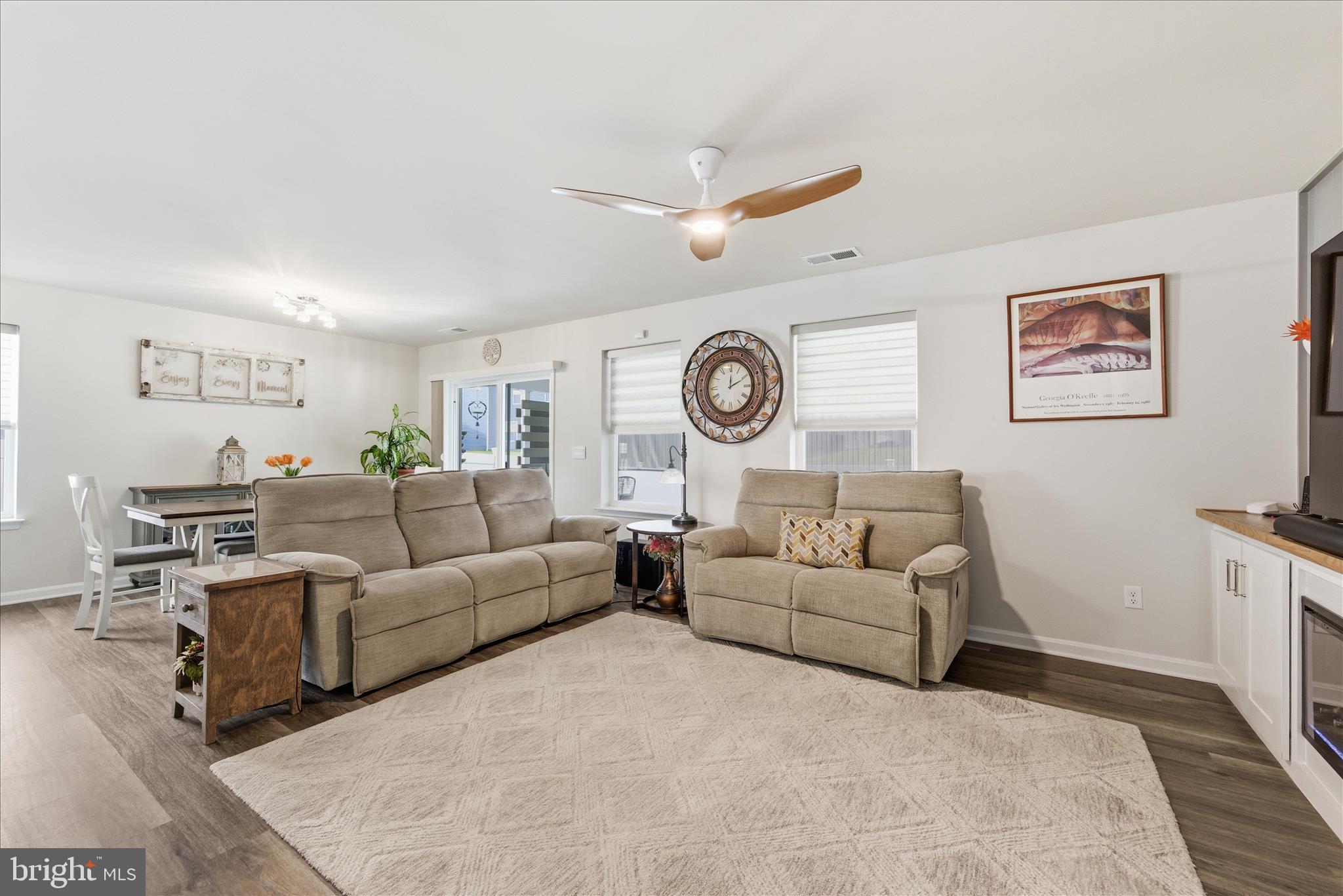 VALLEY VIEW - Residential