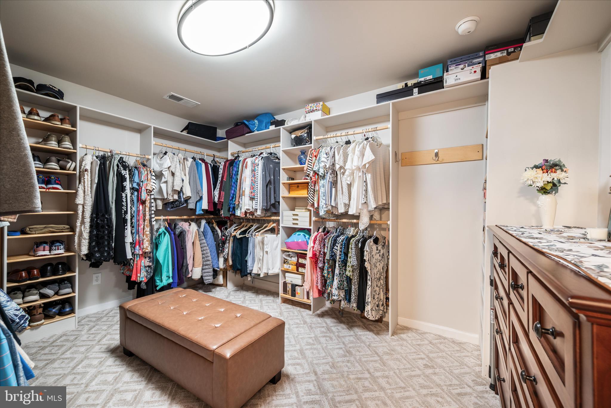 VALLEY VIEW - Residential