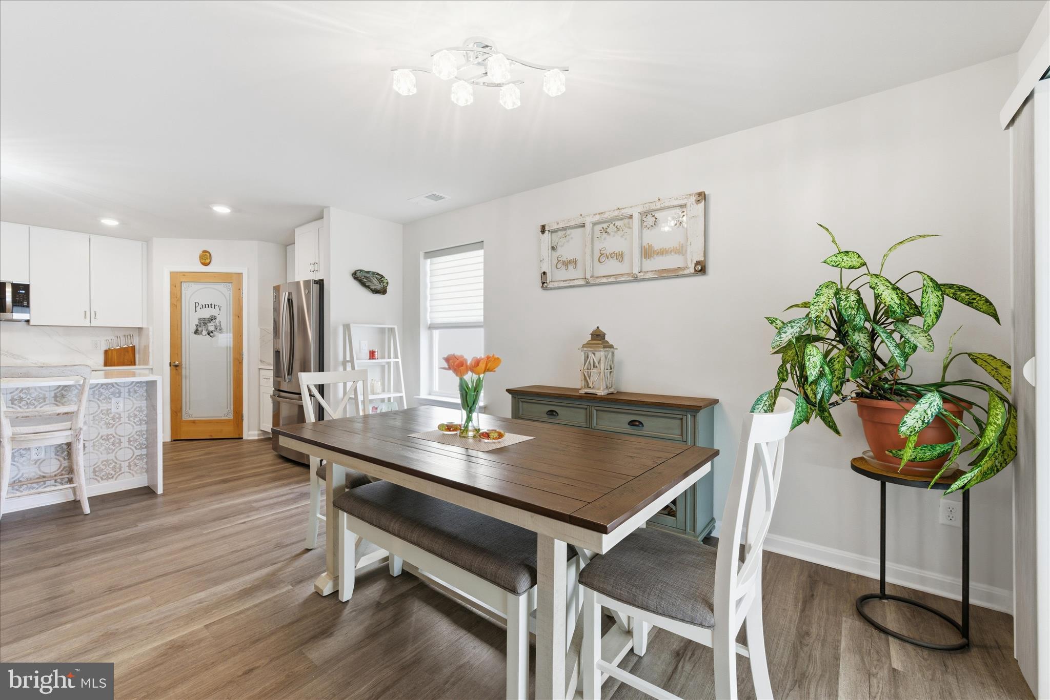 VALLEY VIEW - Residential