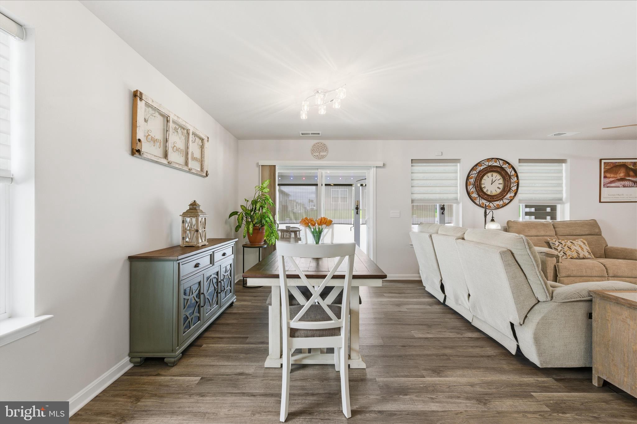 VALLEY VIEW - Residential